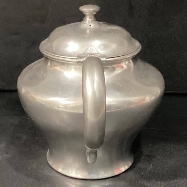 Brewster Pewter 4503 Tea Pot, Creamer And Sugar Bowl Vintage - Thumbnail 13