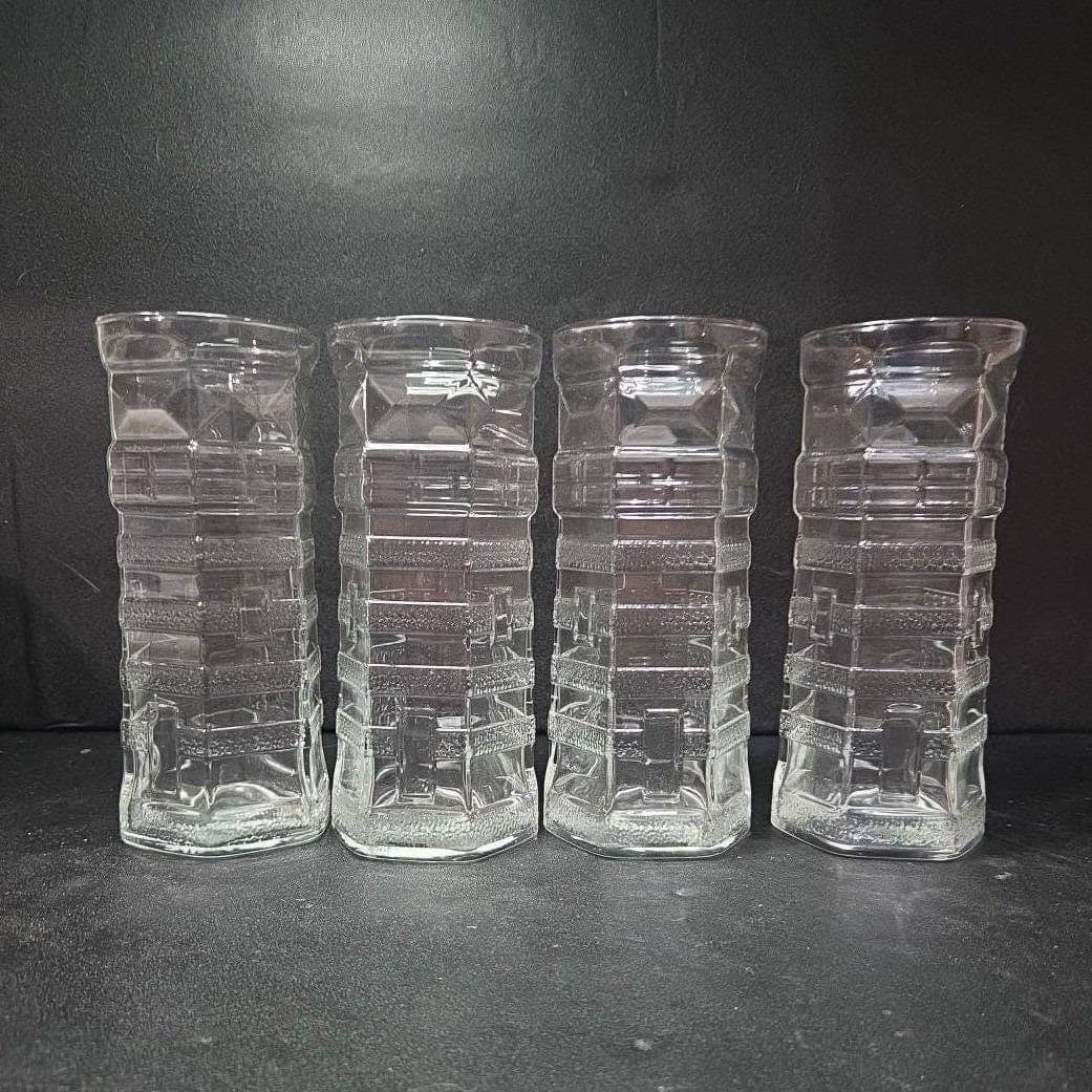 Red Lobster Lighthouse Glass Tumblers, Set of 4, Libbey Glassware, Tableware - Thumbnail 4