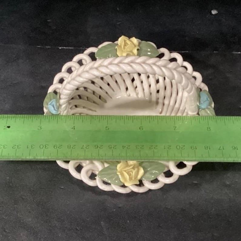 Capodimonte Style Porcelain Woven White Basket Applied Flowers Centerpiece Italy - Thumbnail 8