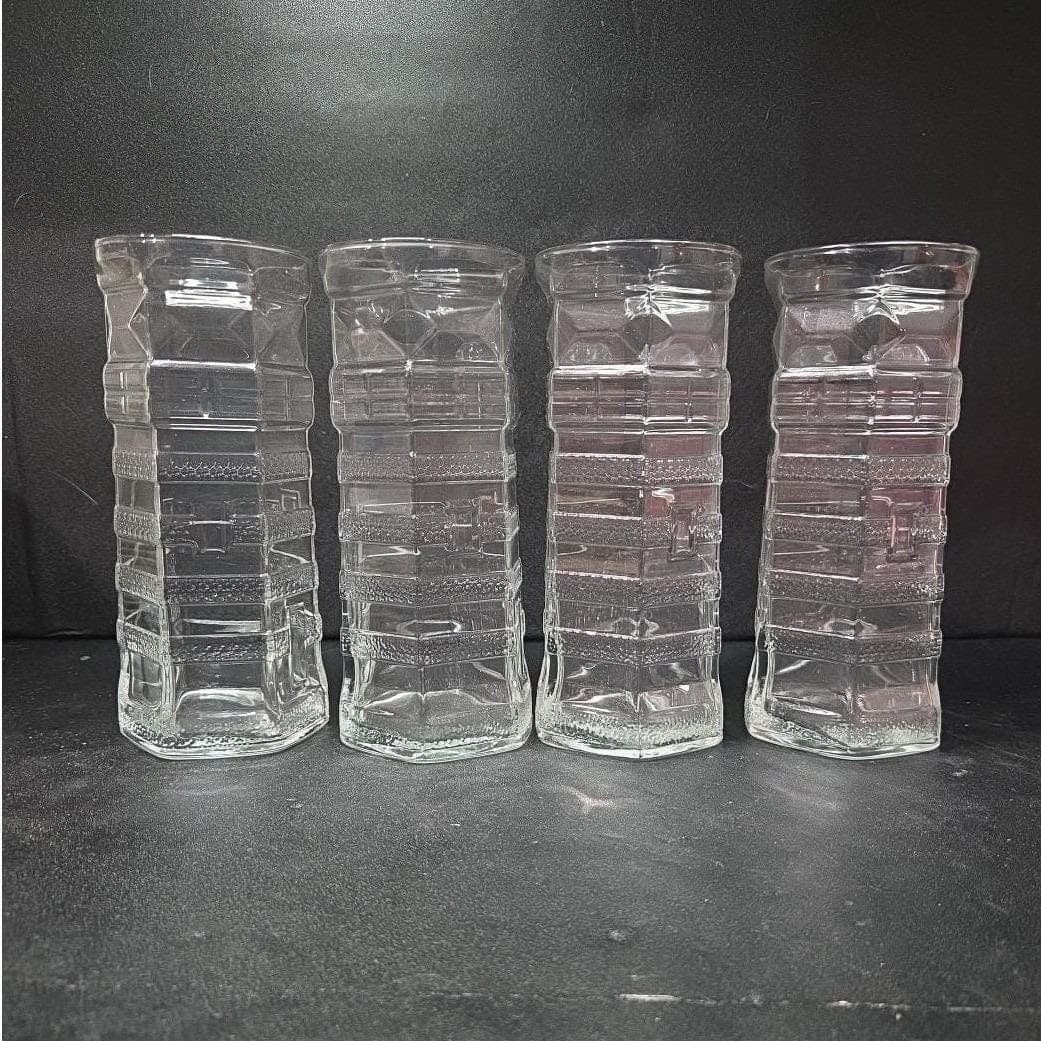 Red Lobster Lighthouse Glass Tumblers, Set of 4, Libbey Glassware, Tableware - Thumbnail 3