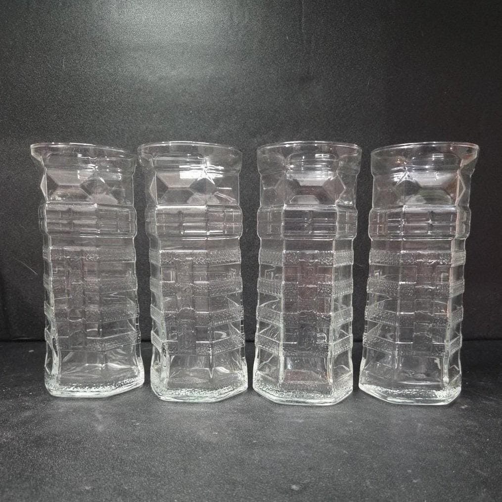 Red Lobster Lighthouse Glass Tumblers, Set of 4, Libbey Glassware, Tableware - Thumbnail 2