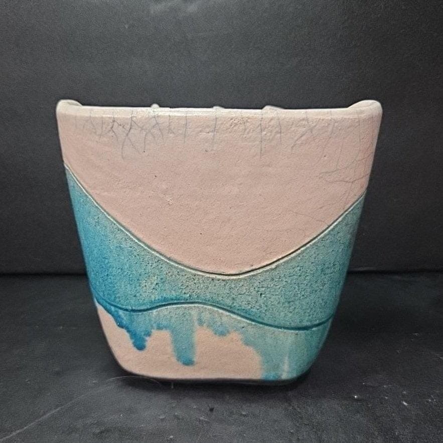 Mountain Art Southwest Style Vase, Signed Pottery, Centerpiece, White Gray Blue - Thumbnail 4