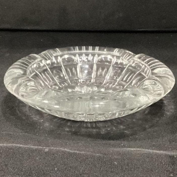 Beautiful Vintage 6" sunburst Round Clear Cut Crystal Glass Ashtray Heavy - Thumbnail 11