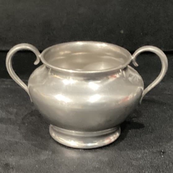 Brewster Pewter 4503 Tea Pot, Creamer And Sugar Bowl Vintage - Thumbnail 23