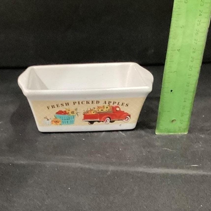 Royal Norfolk Small Loaf Pan, Vintage Farm Picked Apples Design, Bakeware - Thumbnail 5