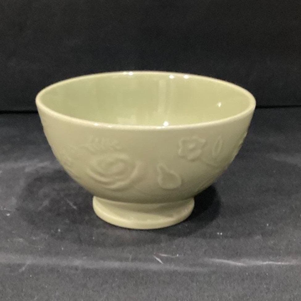 Incised Rose Green Soup Bowls, Set of 2, Floral Pedestal Dishes, Tableware - Thumbnail 3