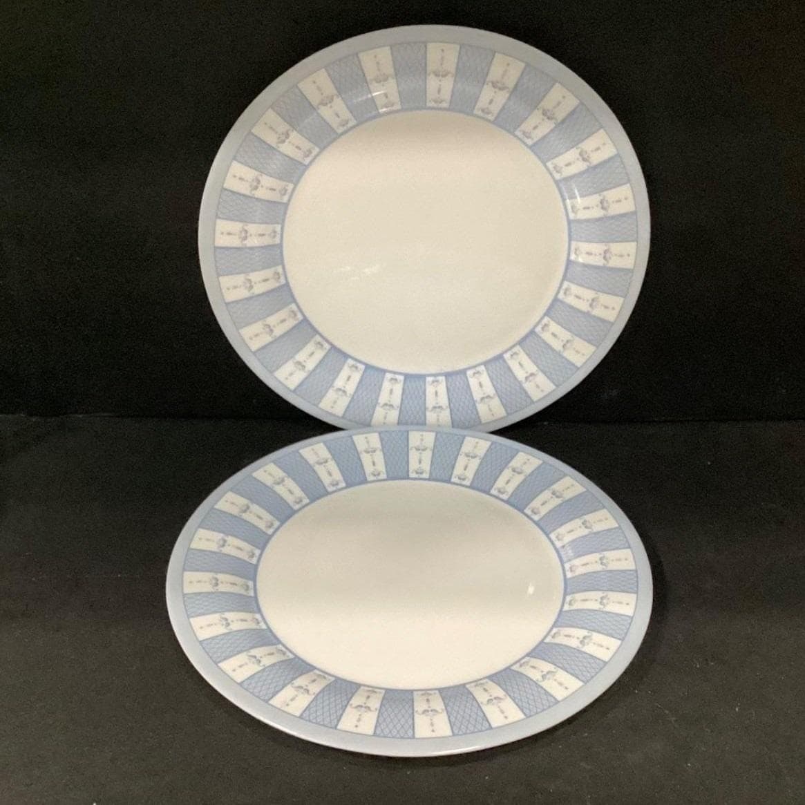 Martha Stewart Everyday Garden Trellis Dinner Plates, Set of 2, White Stoneware - Thumbnail 6