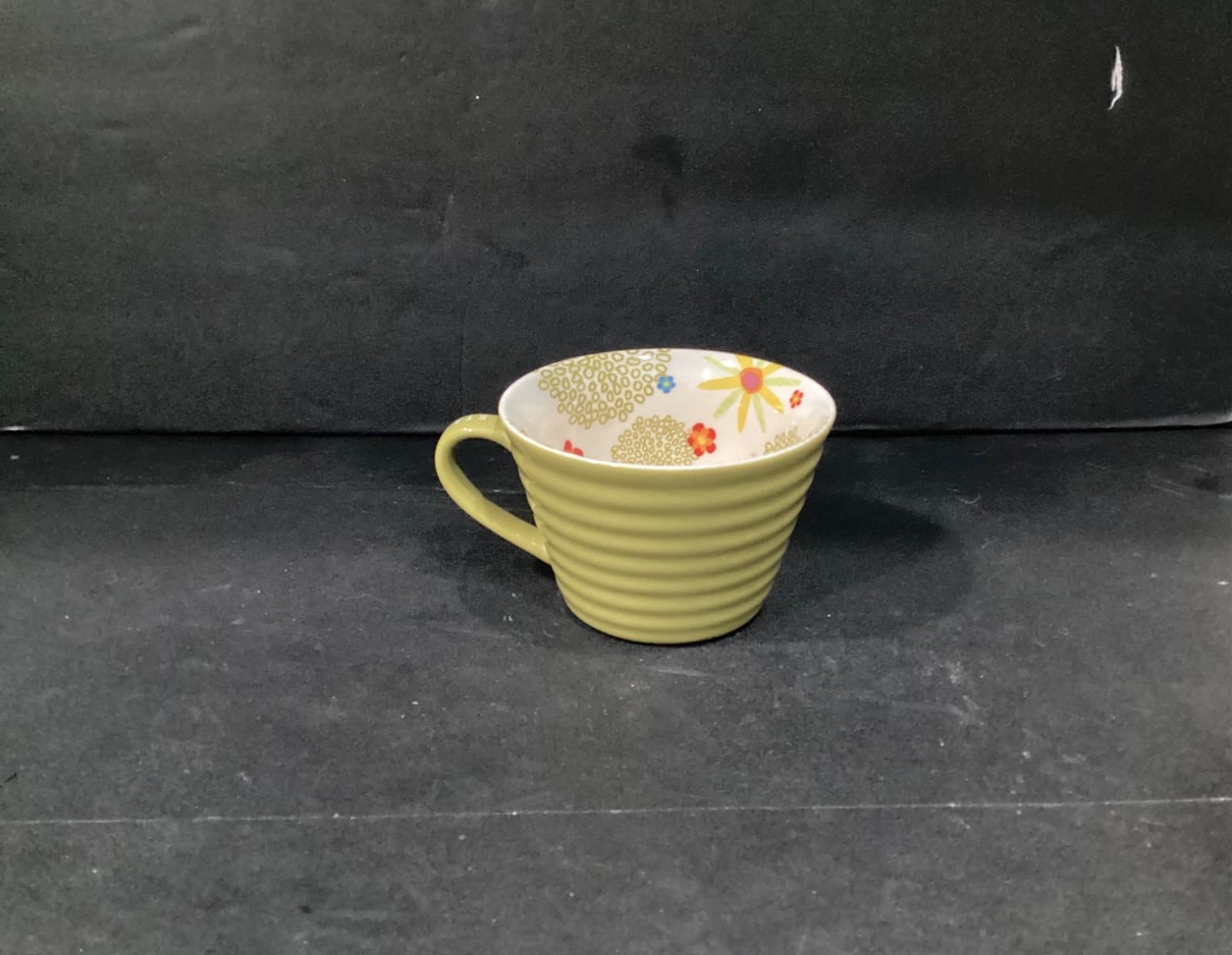 Starbucks Coffee Mug Green Ribbed Cup 12oz Bright Floral Design Inside 2007 - Thumbnail 9
