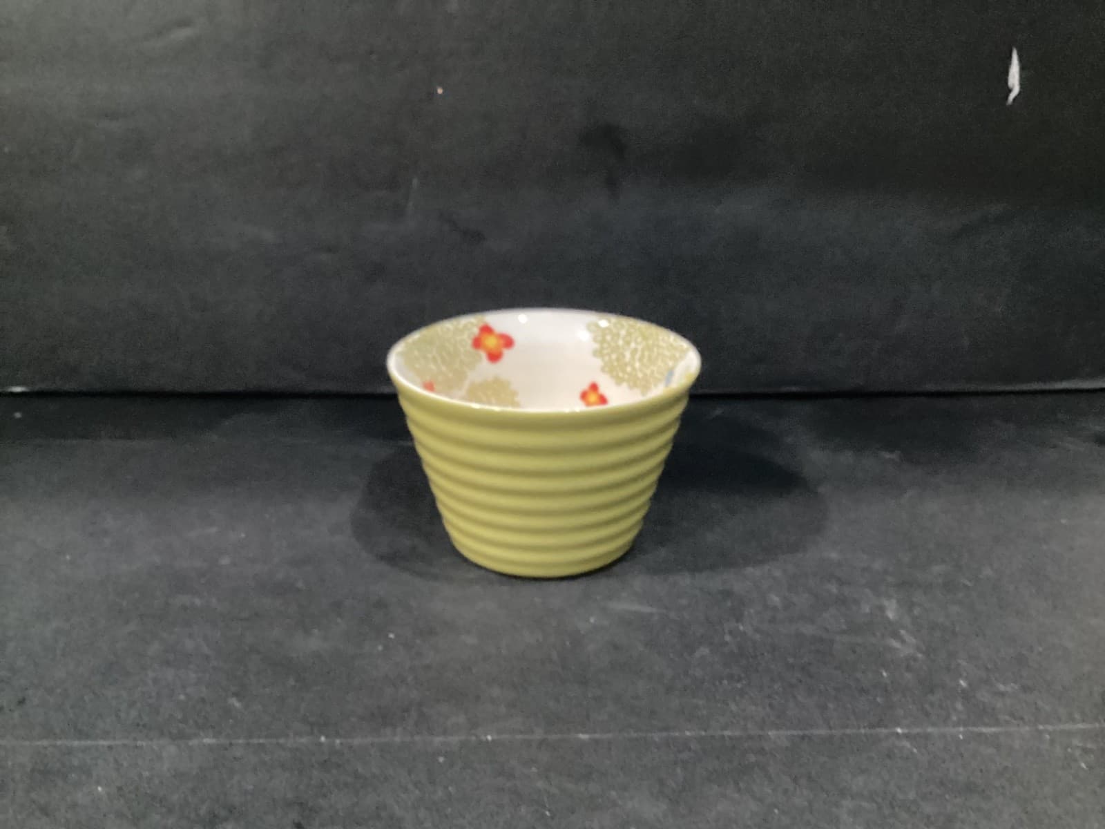 Starbucks Coffee Mug Green Ribbed Cup 12oz Bright Floral Design Inside 2007 - Thumbnail 8