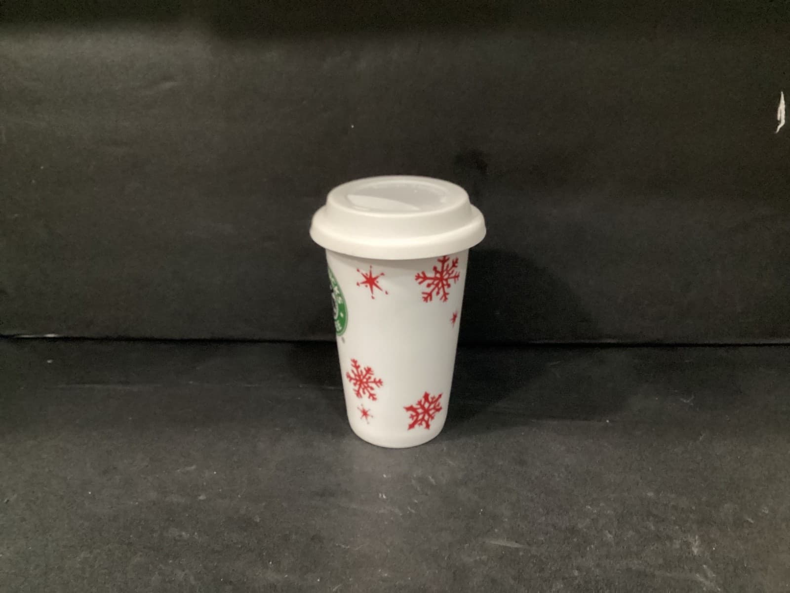 2010 Starbucks Coffee Travel Mug Ceramic Christmas Red Snowflakes with Lid - Thumbnail 11
