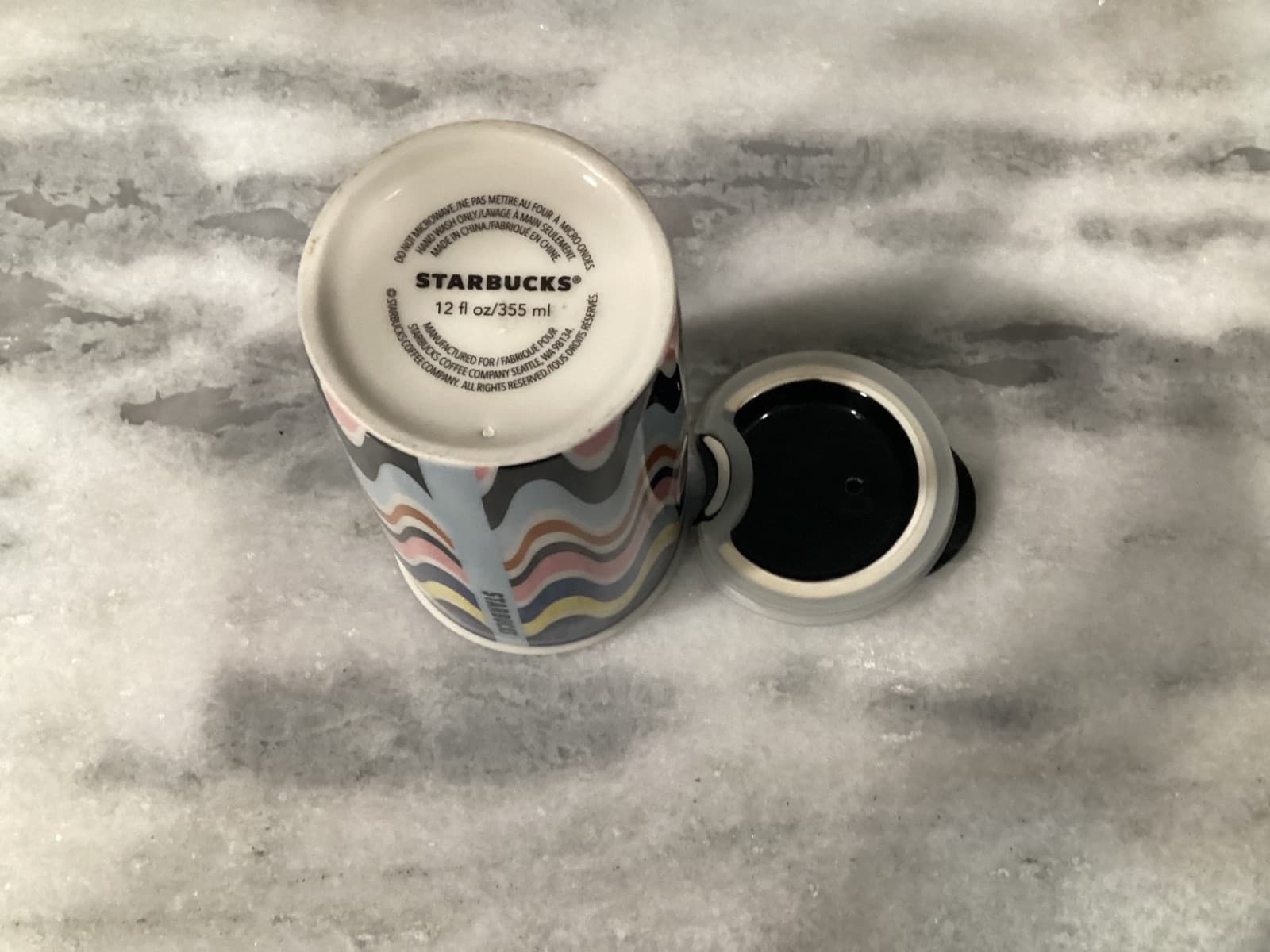 Starbucks 12 oz Ceramic Tumbler Travel Mug With Black Lid Pastel Waves Wavy - Thumbnail 5