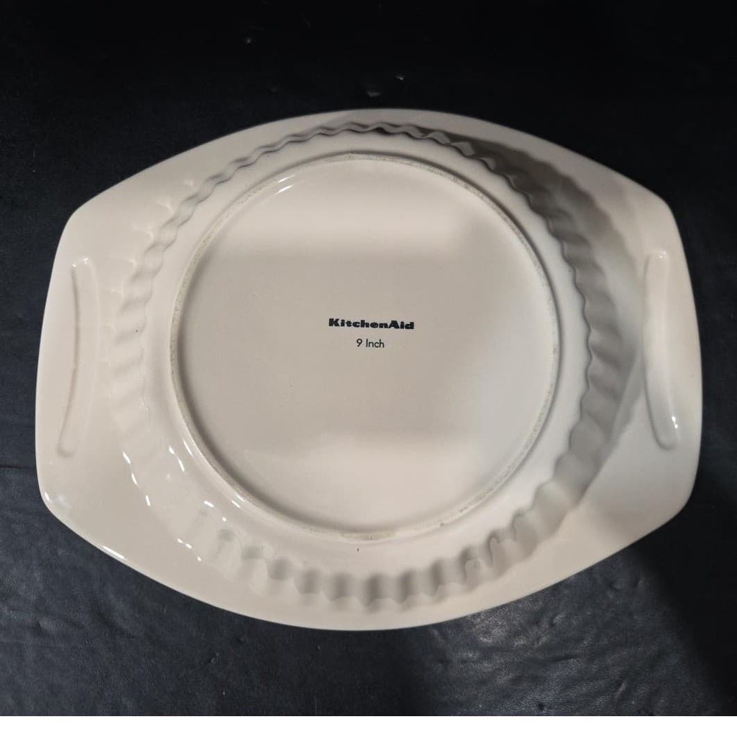 KitchenAid Stoneware Pie Dish, Handled Casserole Pan, Replacement Baking Mold - Thumbnail 4
