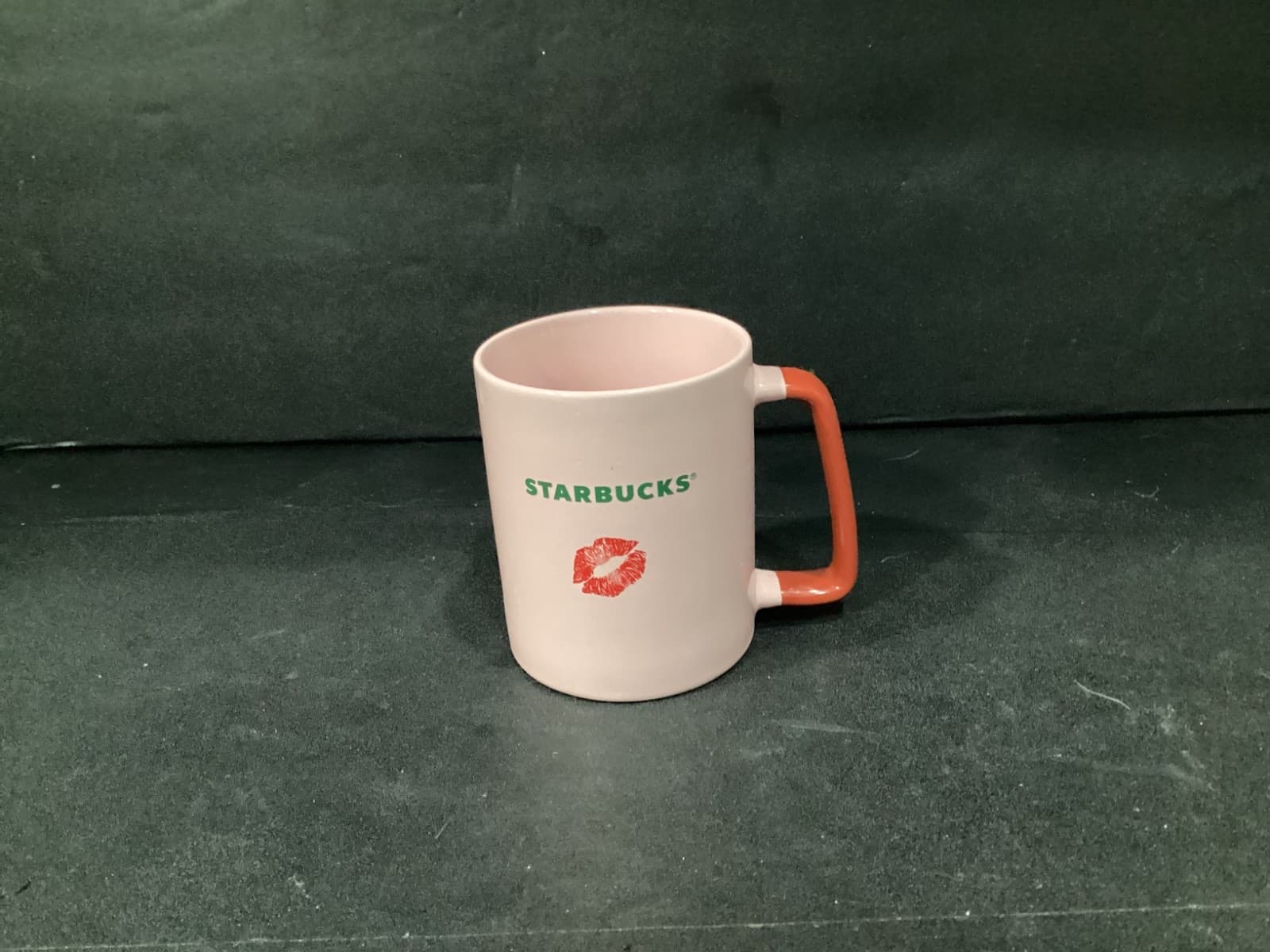 Starbucks Pink Kiss Lips Coffee Mug Cup 11 oz Lipstick Love Valentine 2021 - Thumbnail 7
