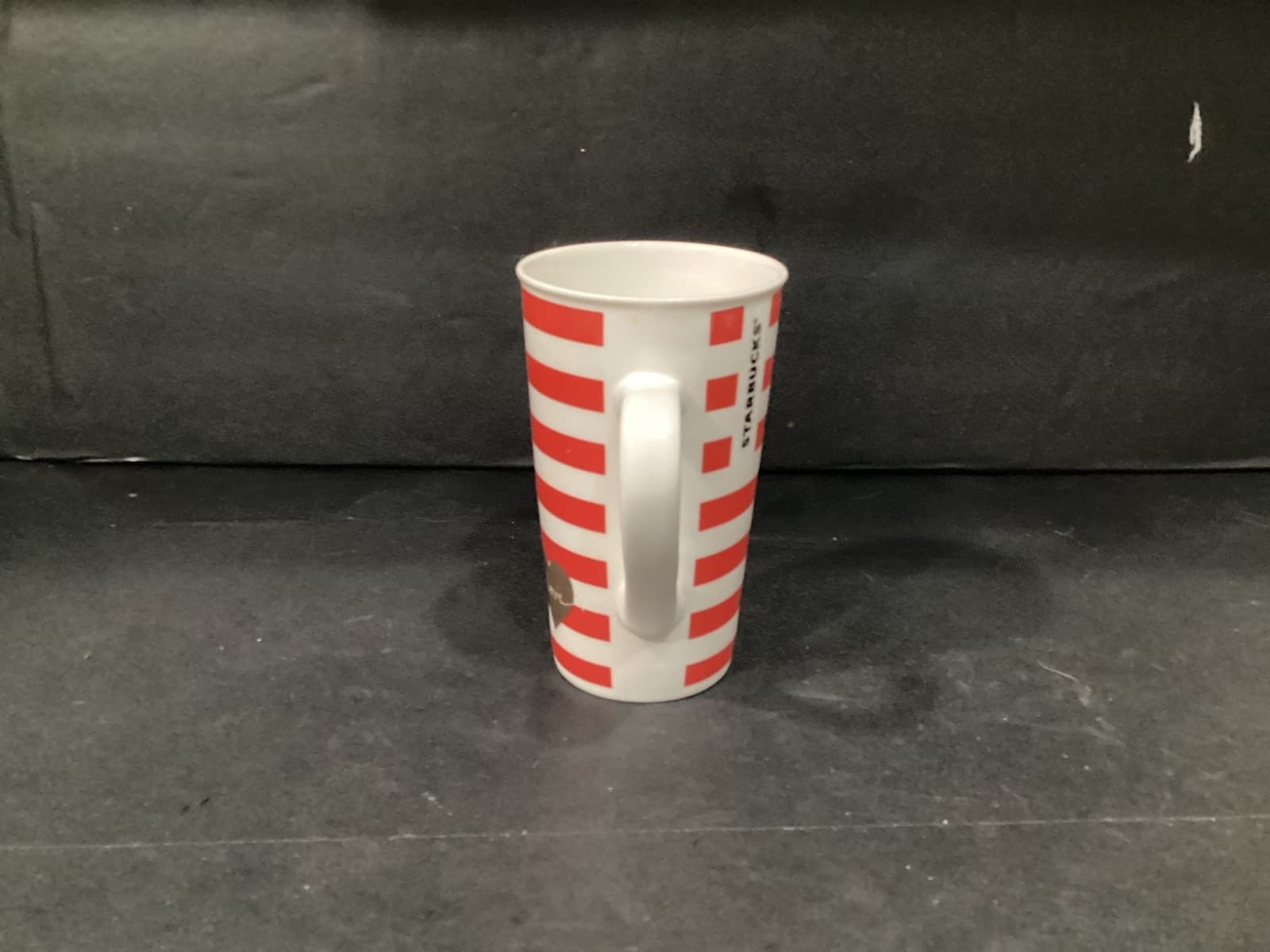 Starbucks Red White Striped 16oz Coffee Tall Mug Heart Love 2017 Hot Chocolate - Thumbnail 10