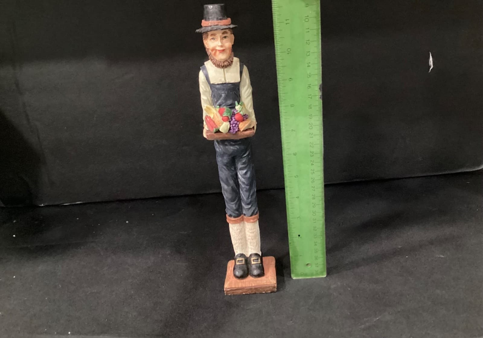 THANKSGIVING Pilgrim Collectible Man W Food Windsor Collection - Thumbnail 8