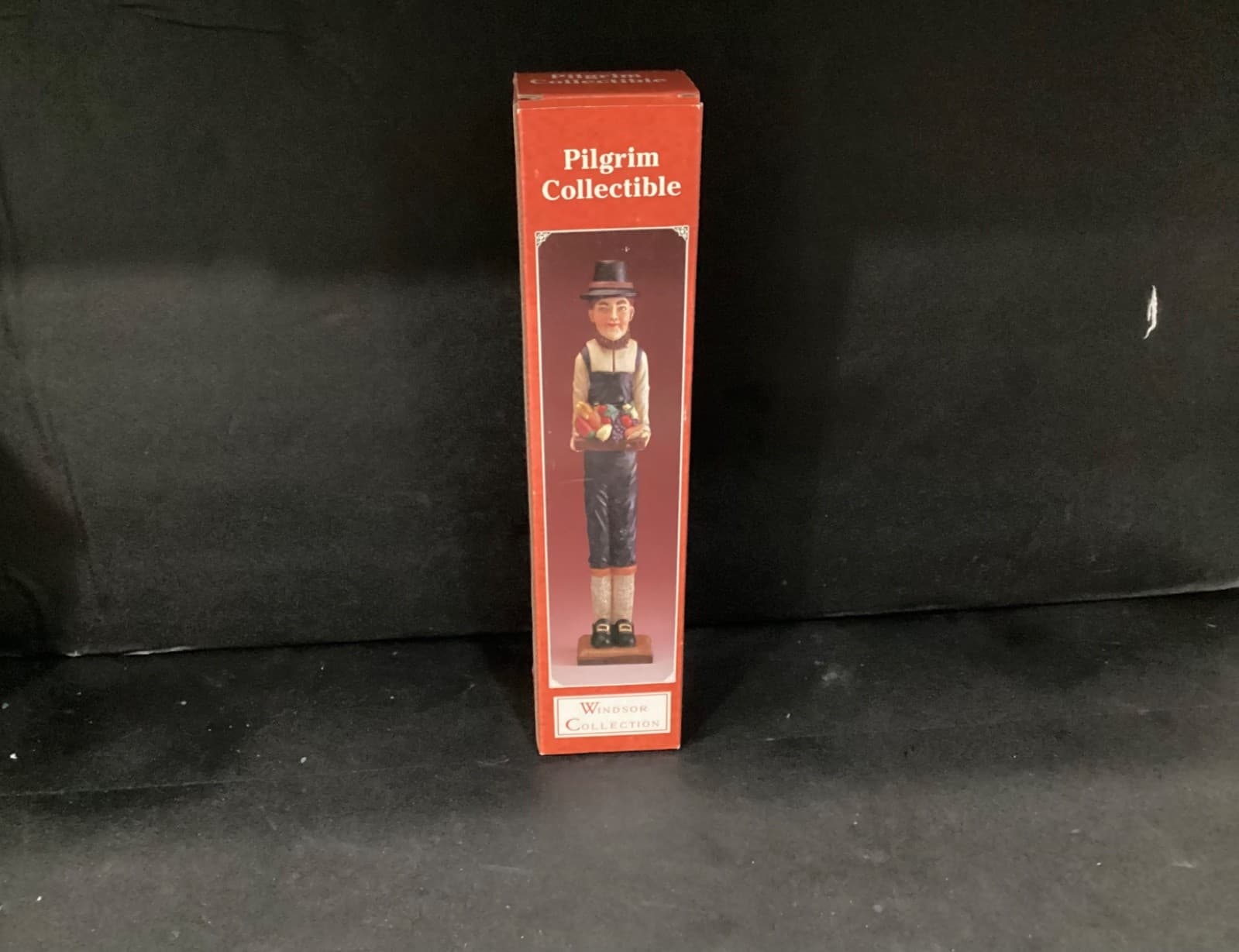 THANKSGIVING Pilgrim Collectible Man W Food Windsor Collection - Thumbnail 9