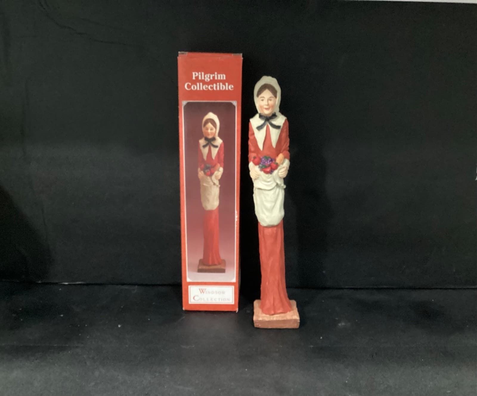 THANKSGIVING Pilgrim Collectible Woman Dress Windsor Collection