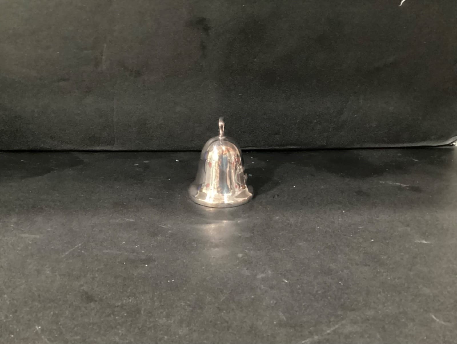 Reed & Barton Annual Silver Plated Bell Ornament 2002 329/3 - Thumbnail 5