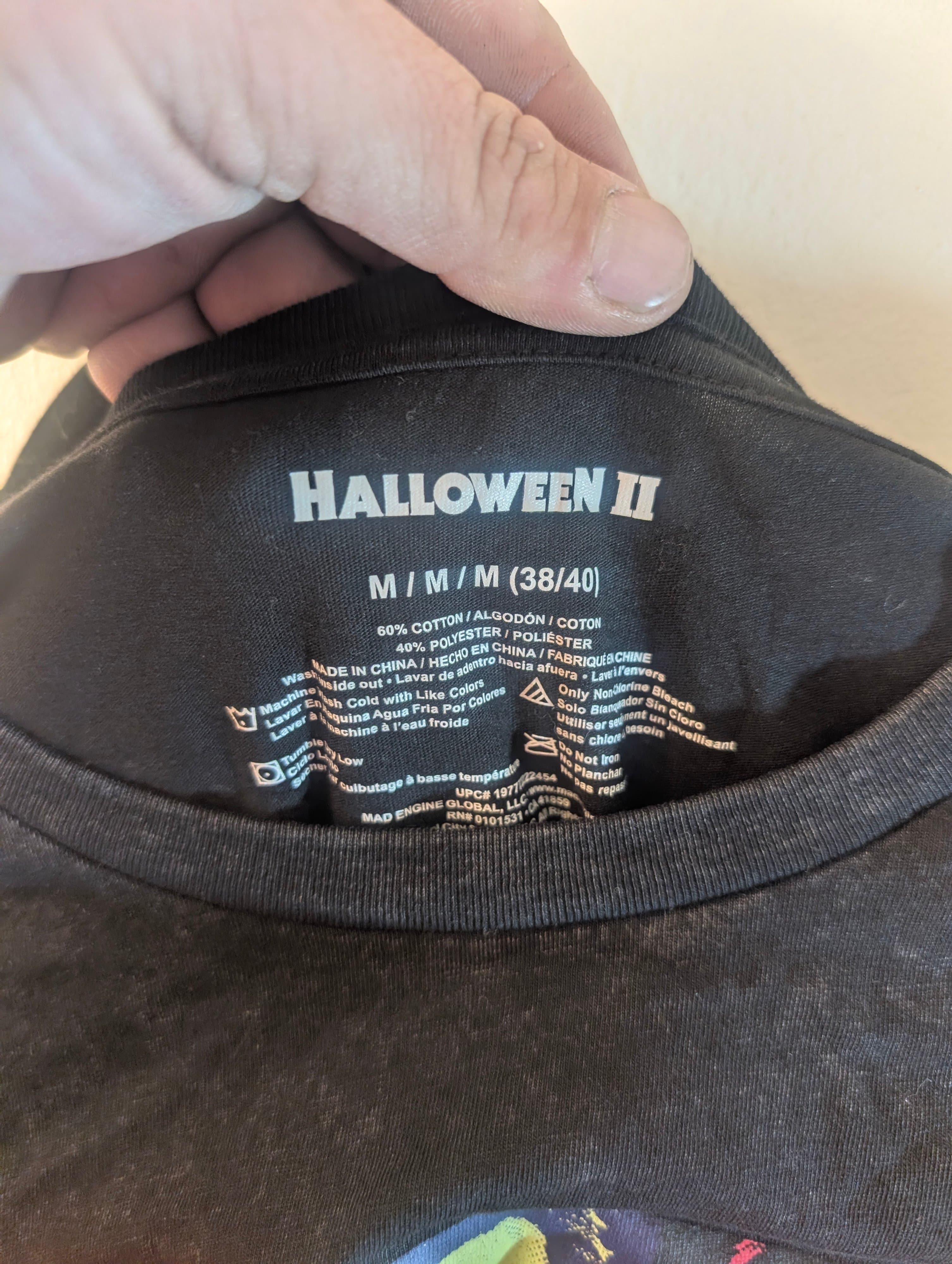 Halloween II Graphic T-Shirt Medium - Thumbnail 2