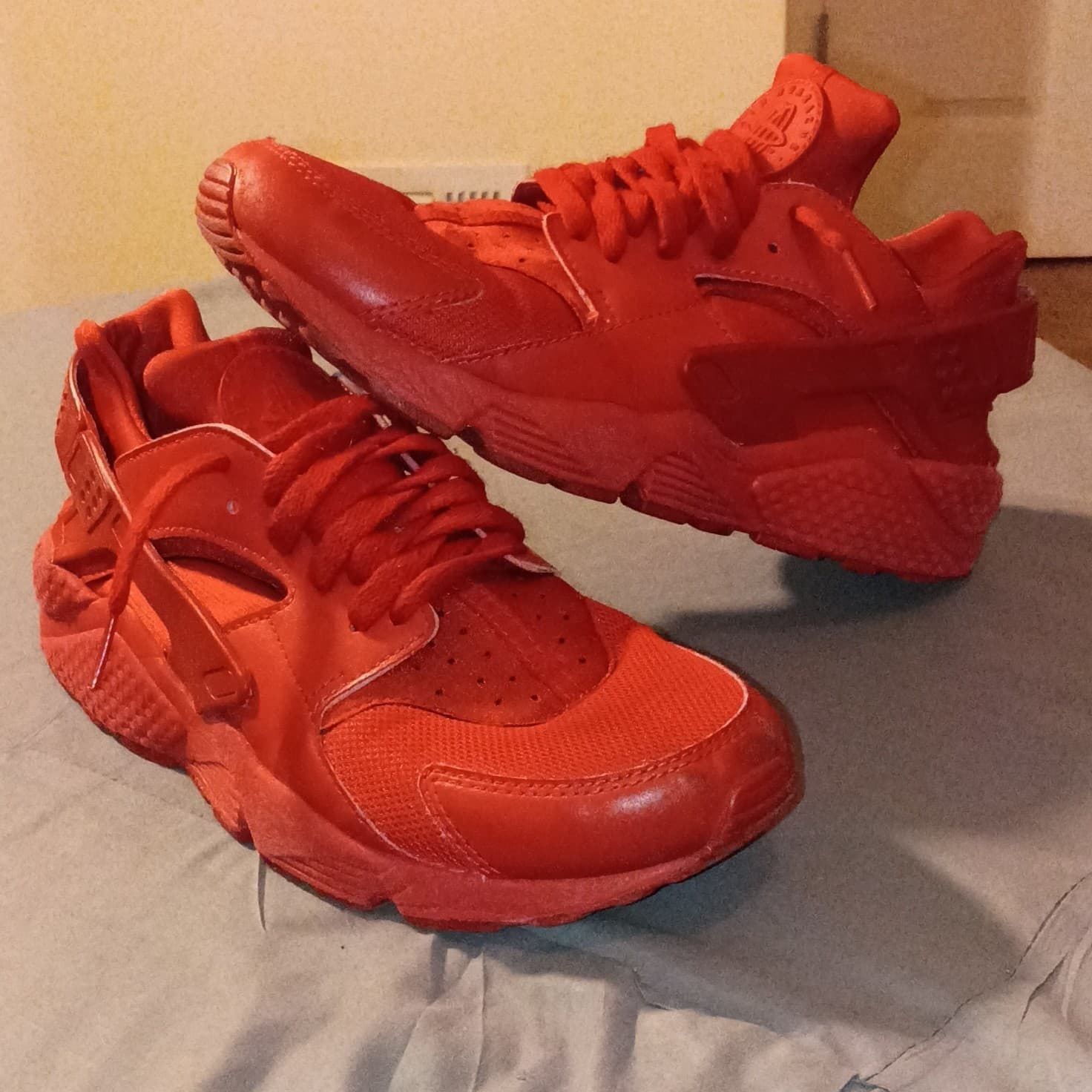 Nike Air VaporMax 2019 Men’s Low Top Lace-Up Athletic Sneaker Red AR6632-603