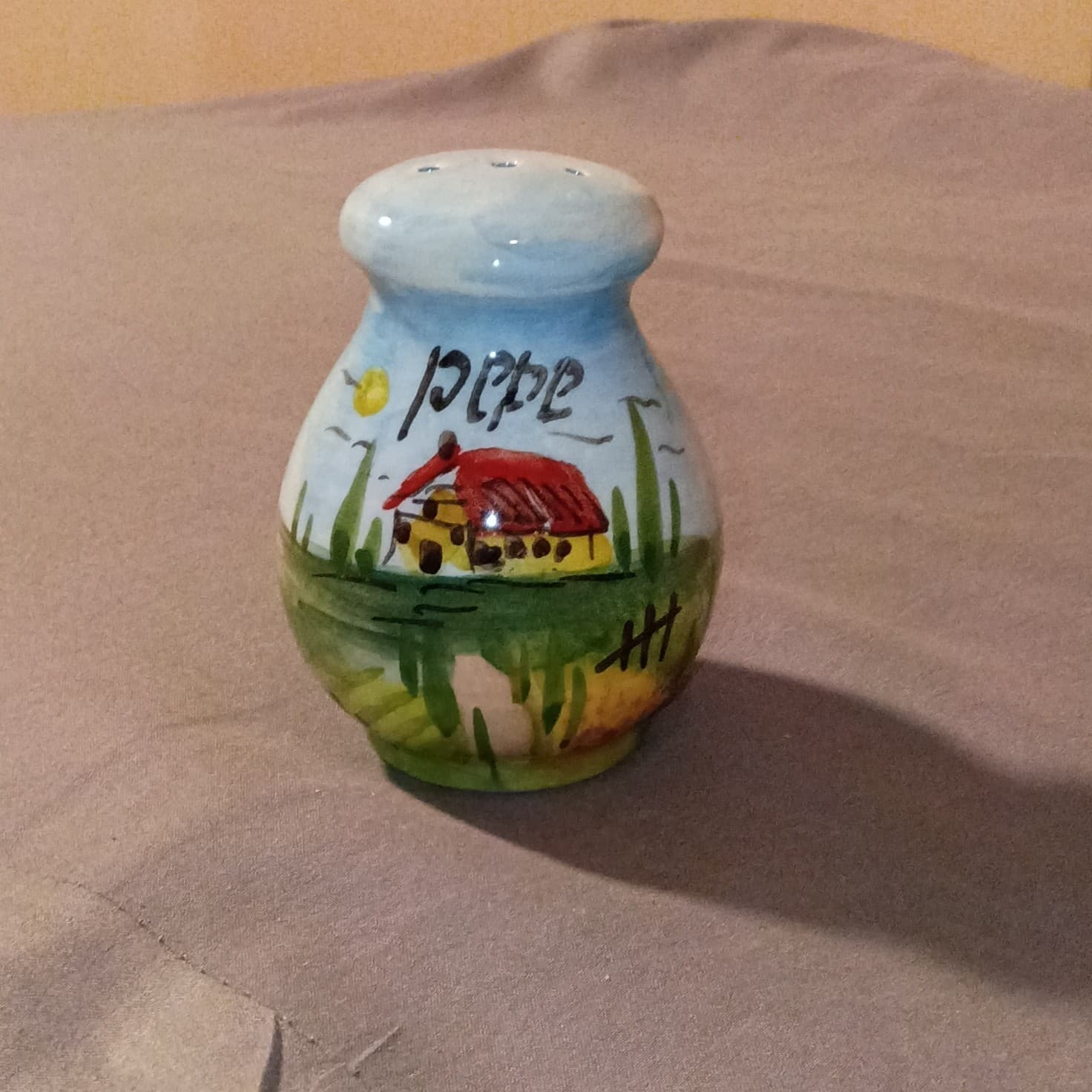 ceramic Scenic Cottage Ceramic Salt & Pepper Shaker, Hand-Painted, Glossy Finish