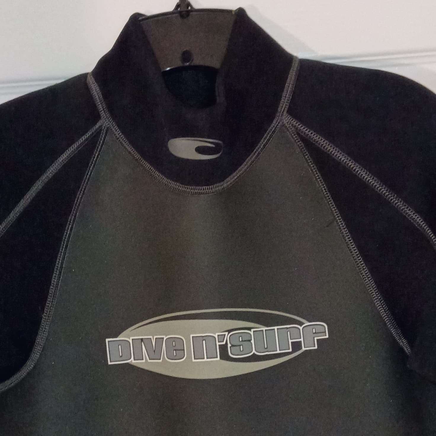Dive N' Surf Black Shorty Wetsuit 90% Neoprene 10% Nylon, Size L - Thumbnail 9