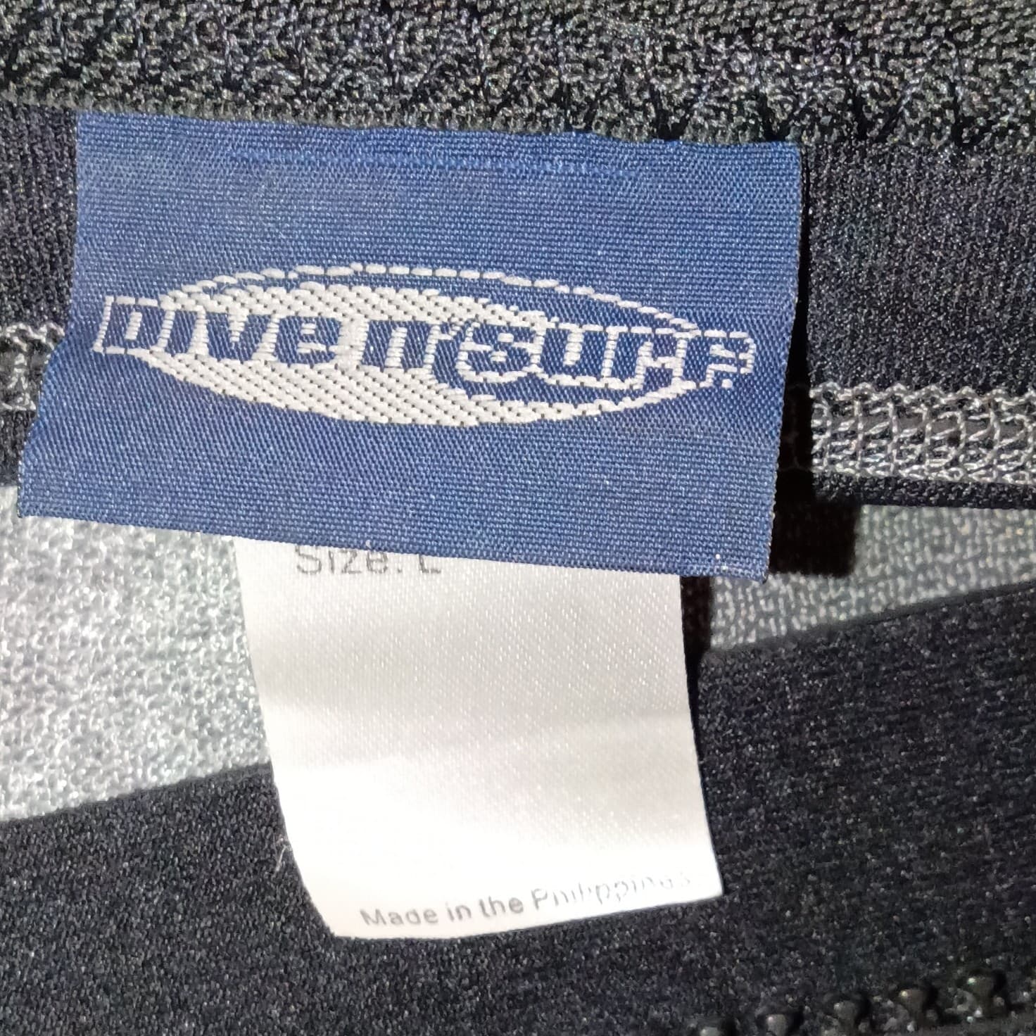 Dive N' Surf Black Shorty Wetsuit 90% Neoprene 10% Nylon, Size L - Thumbnail 13