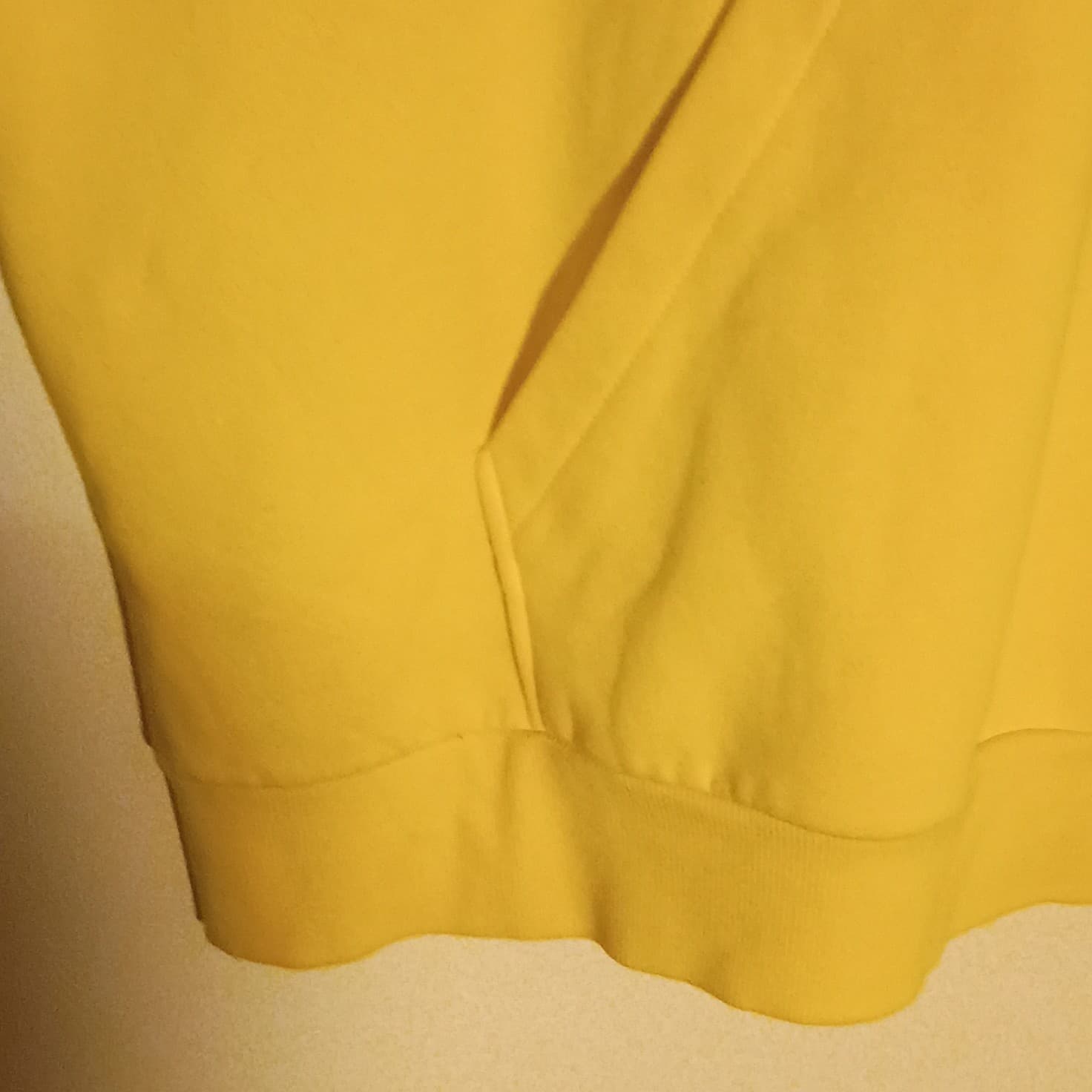 H&M Michigan Football Logo Hoodie Men's Size Large Yellow Colorway - Thumbnail 15