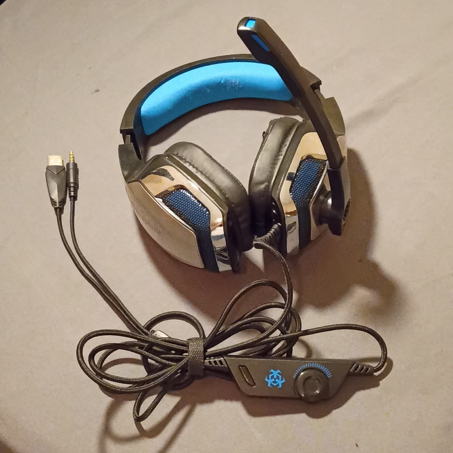 Hunter's Spider Gaming Headset Used Condition For PlayStation 5