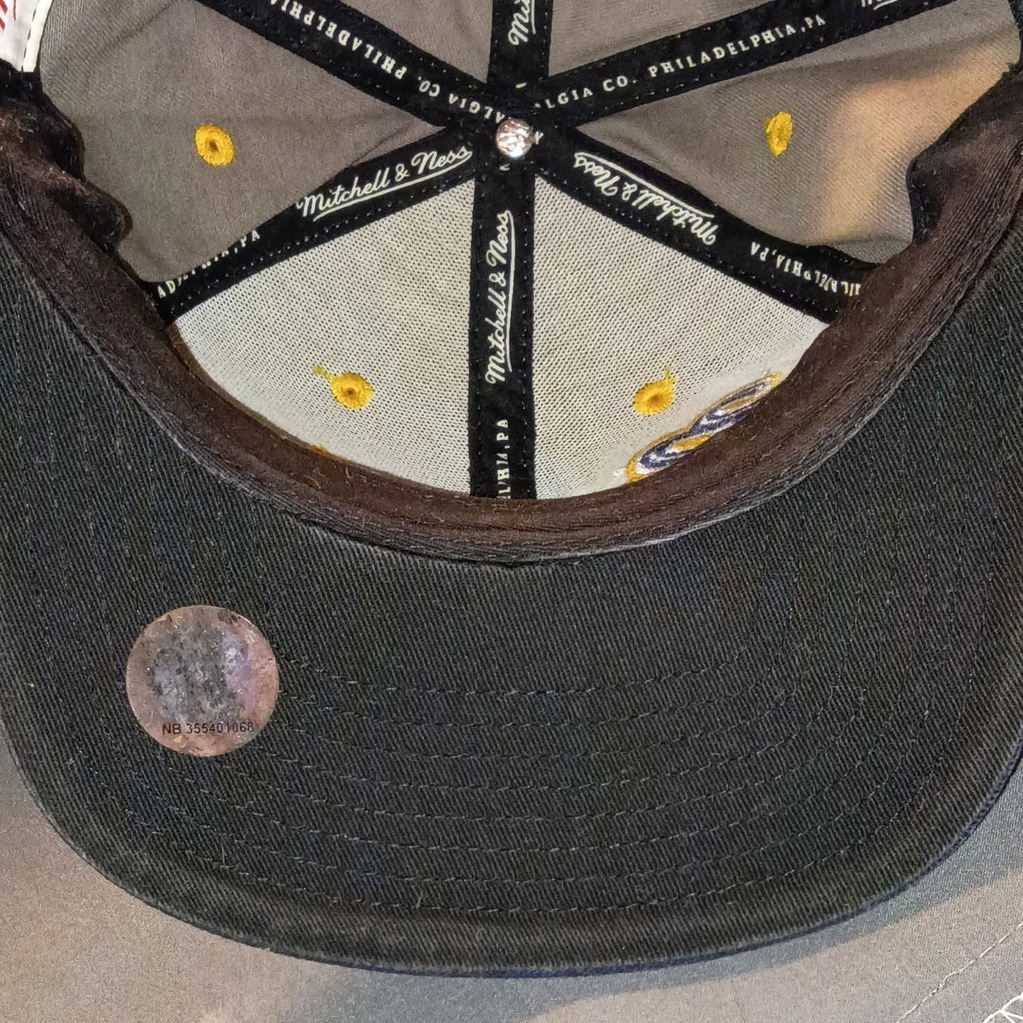 Mitchell & Ness Indiana Pacers NBA Basketball Snapback Hat Cap Gray Blue Yellow - Thumbnail 6
