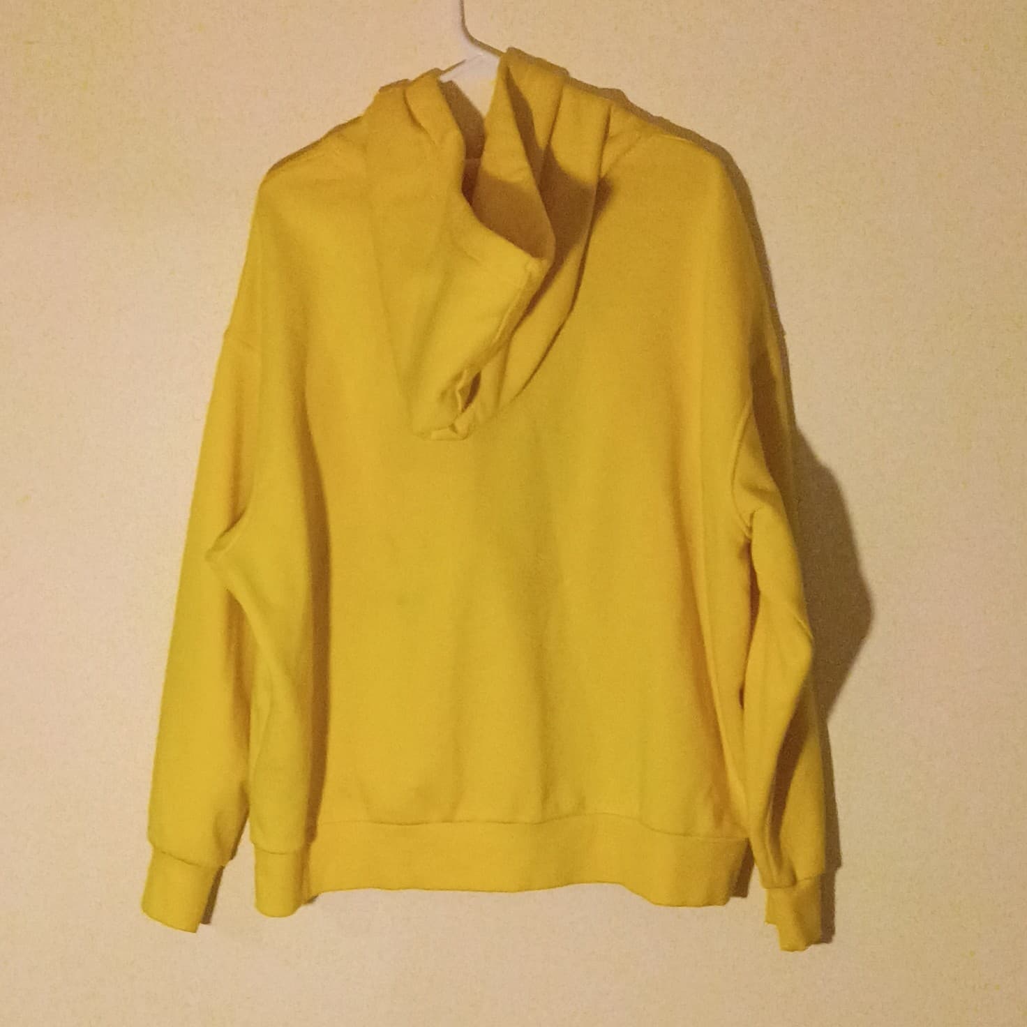 H&M Michigan Football Logo Hoodie Men's Size Large Yellow Colorway - Thumbnail 2