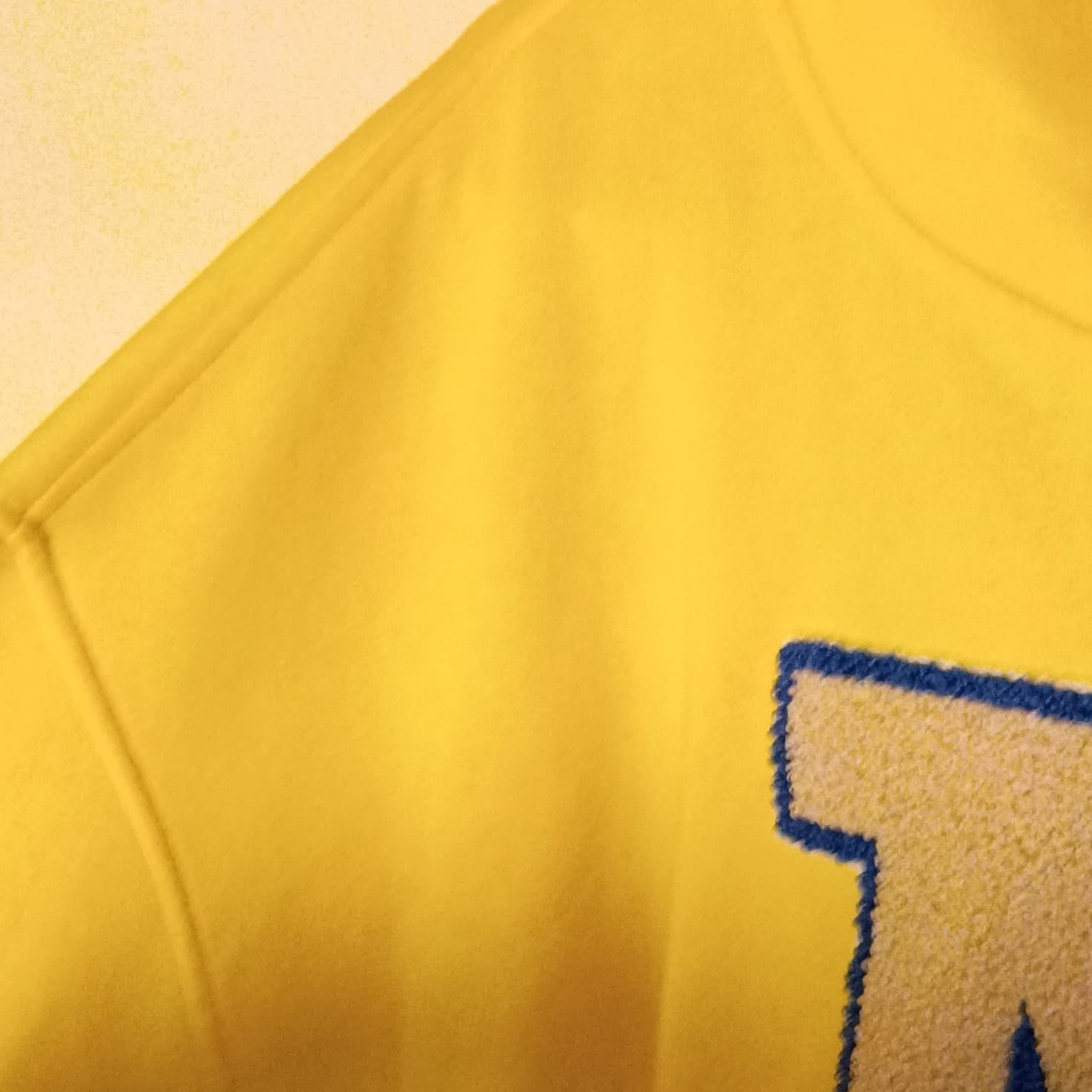 H&M Michigan Football Logo Hoodie Men's Size Large Yellow Colorway - Thumbnail 6