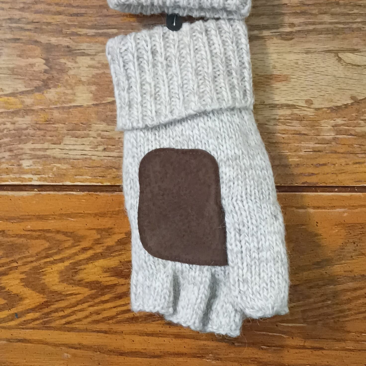 OMECHY Women’s Fingerless Knit Wrist Gloves Gray/Brown One Size, Logo - Thumbnail 4