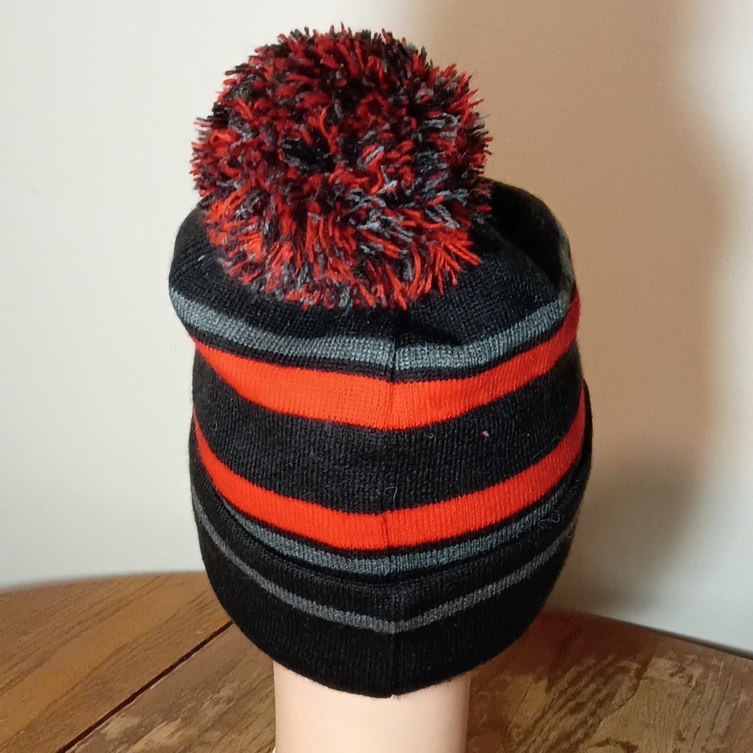 Spyder Lined Pom Pom Beanie Hat Black Red Gray Striped Winter One Size - Thumbnail 3