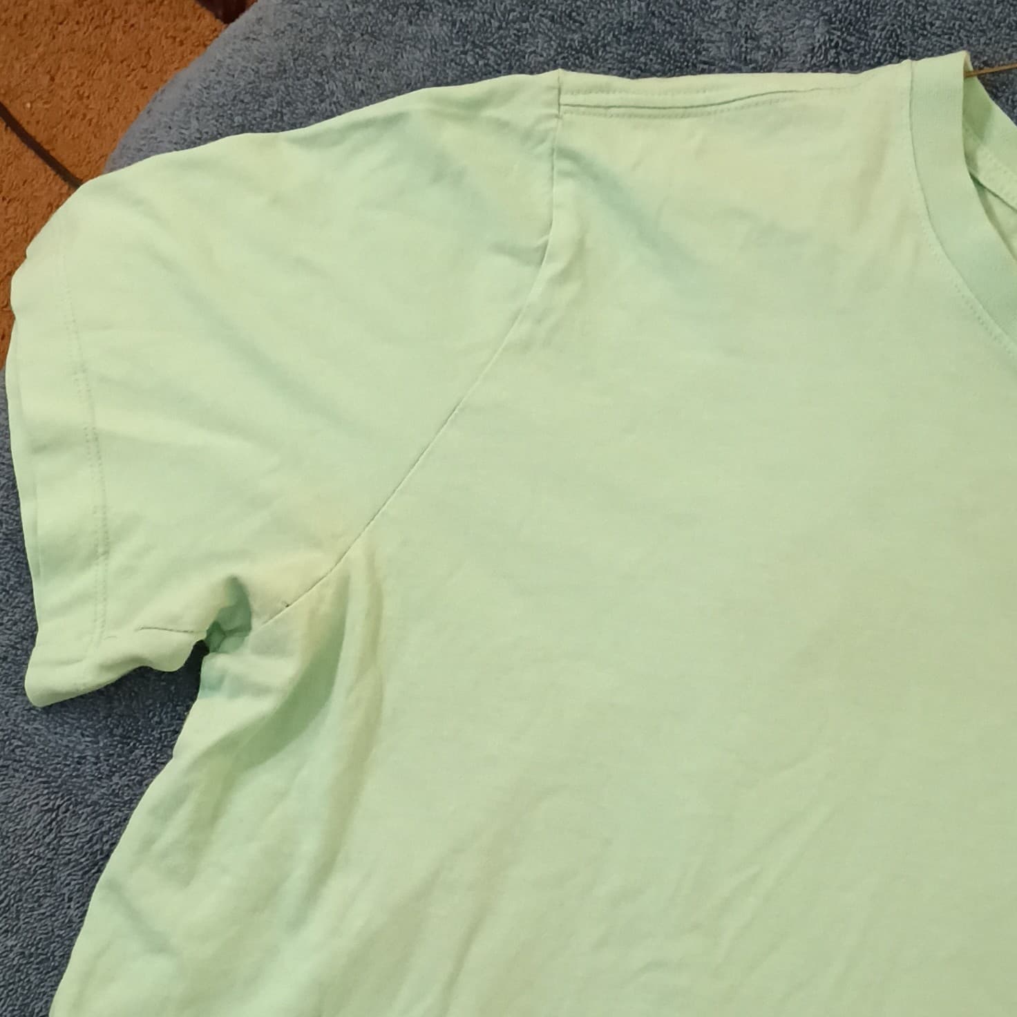Nike Women’s T Shirt Large Mint Green Logo Graphic Tee Short Sleeve Cotton - Thumbnail 3
