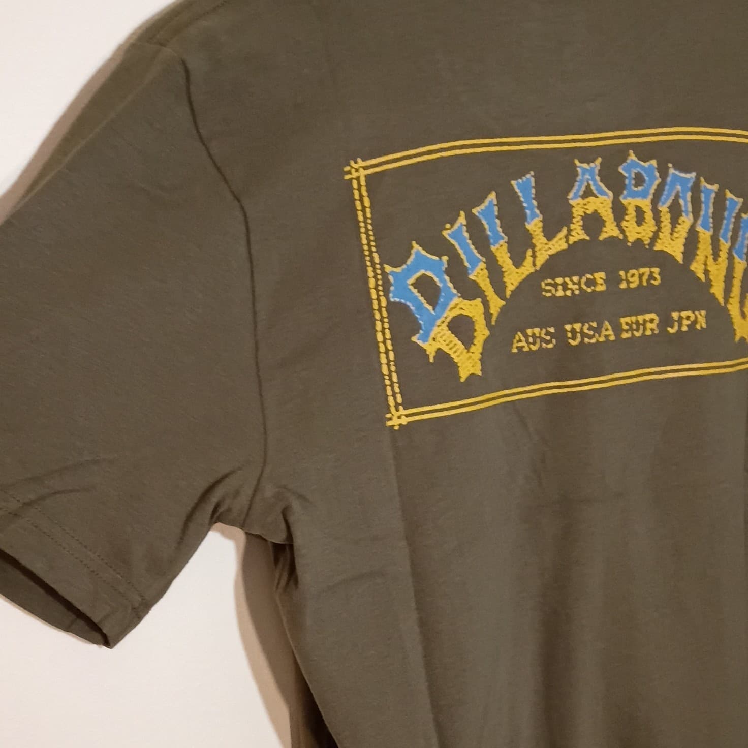 Billabong Since 1973 Aus USA Eur And Jap T-shirt Brand New With Tags Size Small - Thumbnail 12