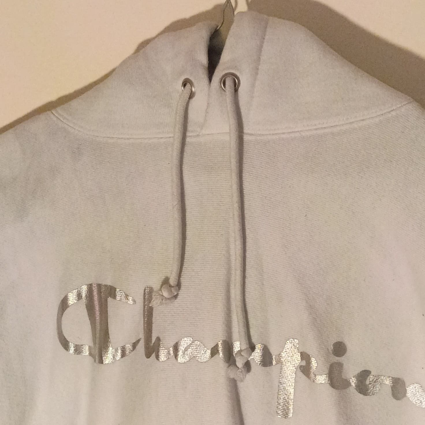 Champion Reverse Weave Wht Hoodie W/Silver Logo Pocket Long Sleeve Unisex Size L - Thumbnail 2