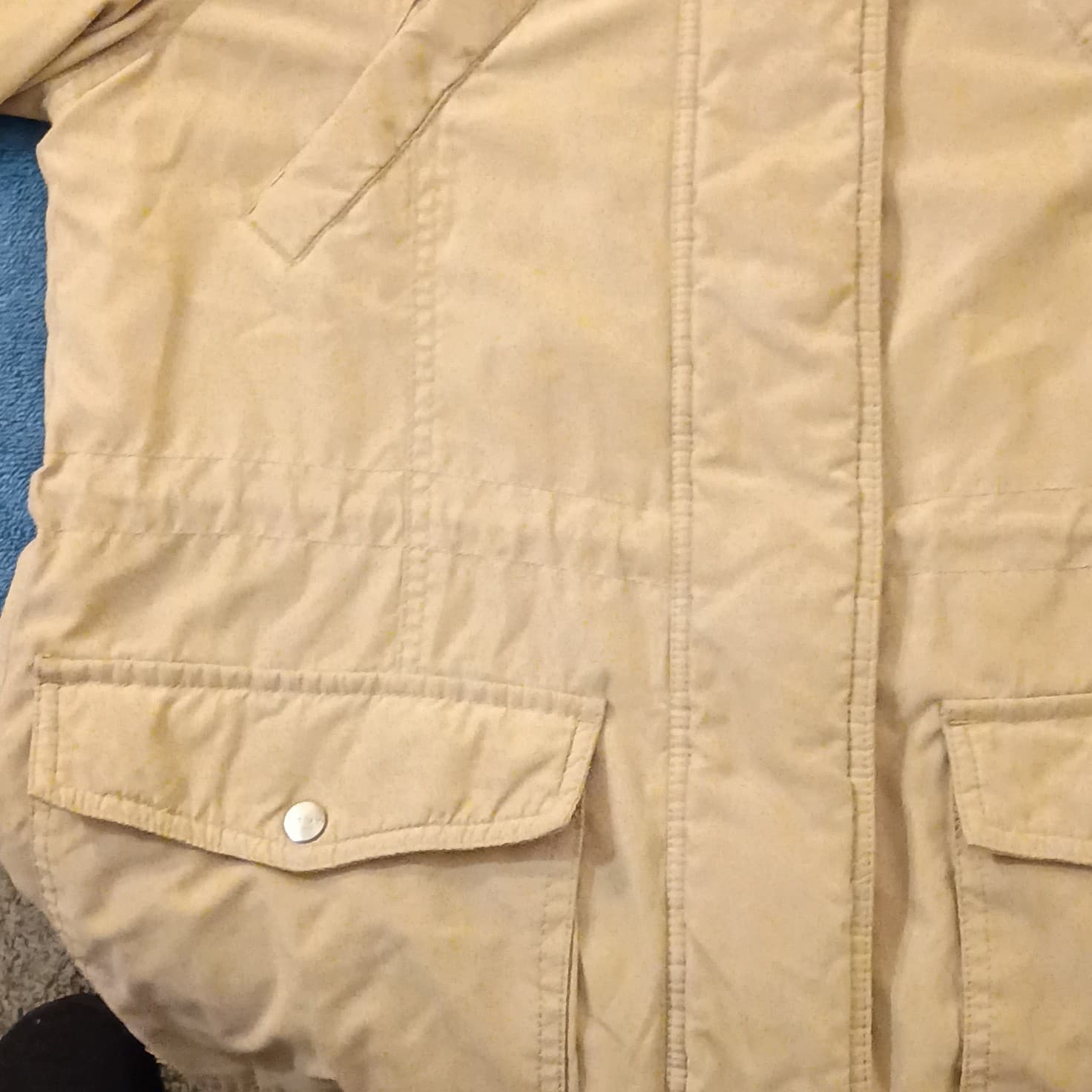 DKNY Women's Medium Size Winter Jacket Color Beige Excellent Condition Pre-Owned - Thumbnail 7