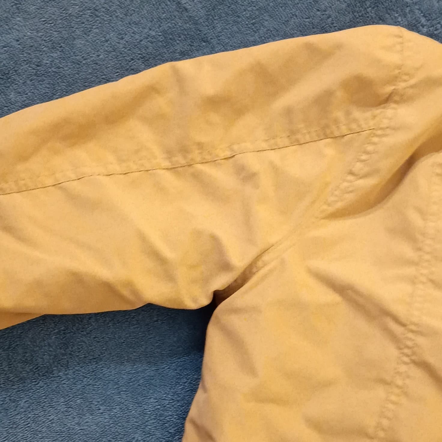 DKNY Women's Medium Size Winter Jacket Color Beige Excellent Condition Pre-Owned - Thumbnail 18