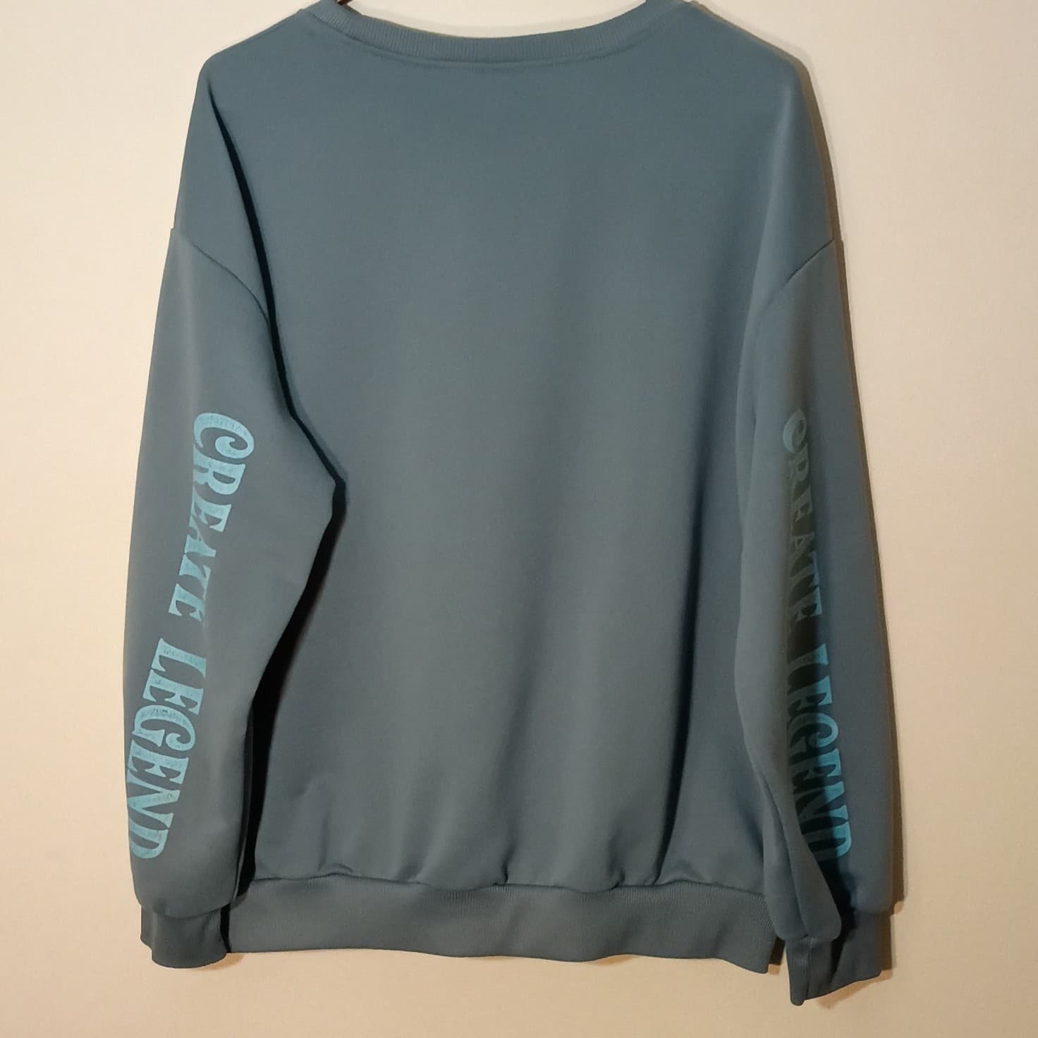 SHEIN Men's Size M Gray Crewneck Graphic Print Long Sleeve Pullover Sweatshirt - Thumbnail 3