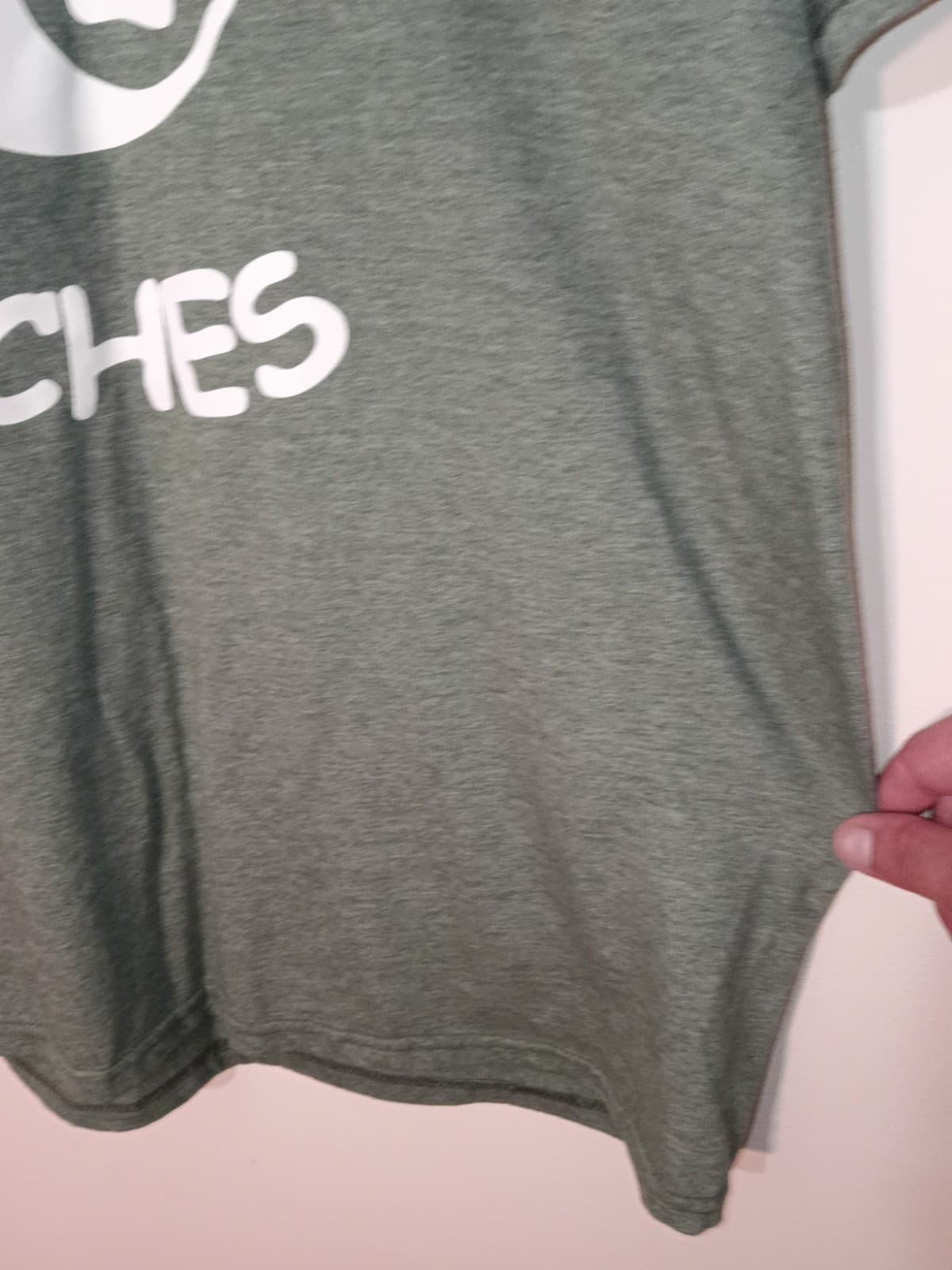 Green RAGS 2 RICHES Volunteer Graphic Print Crew Neck Short Sleeve T-Shirt - Thumbnail 3