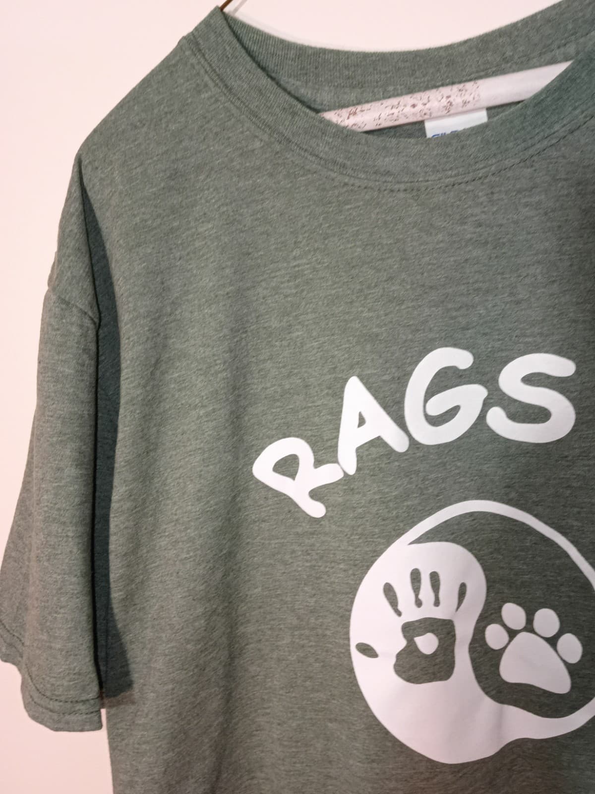 Green RAGS 2 RICHES Volunteer Graphic Print Crew Neck Short Sleeve T-Shirt - Thumbnail 5