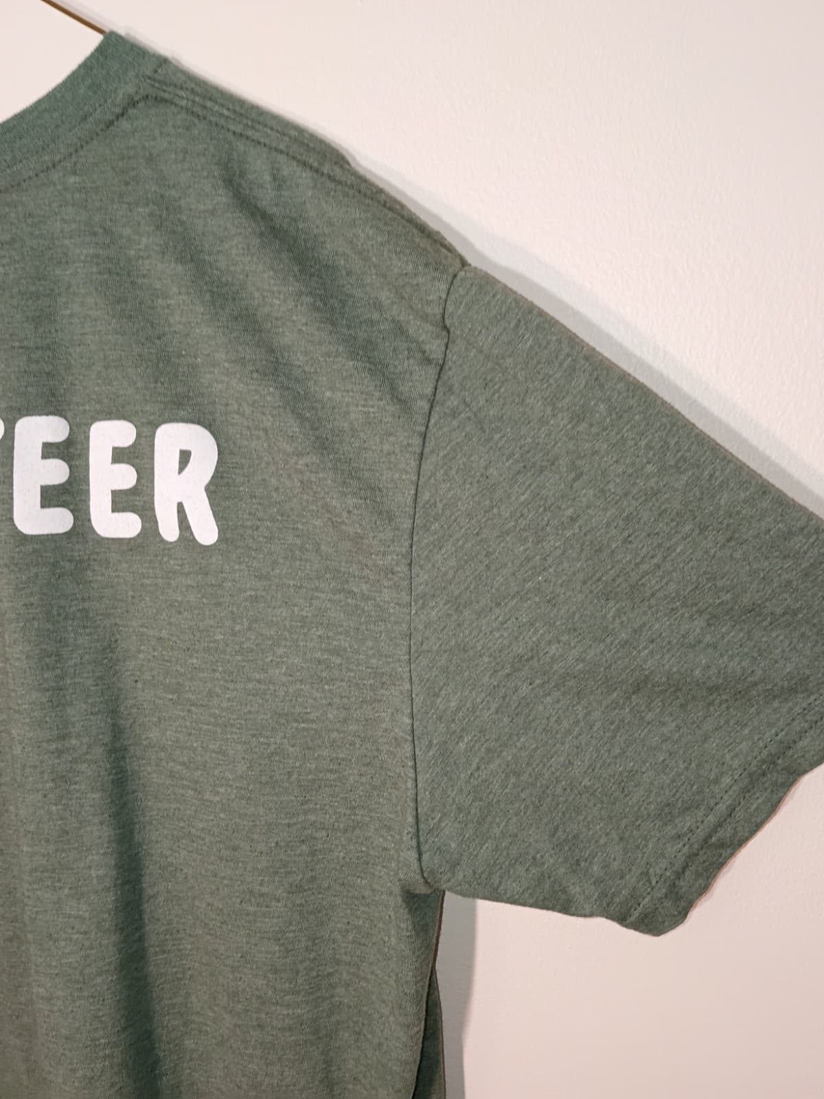 Green RAGS 2 RICHES Volunteer Graphic Print Crew Neck Short Sleeve T-Shirt - Thumbnail 7
