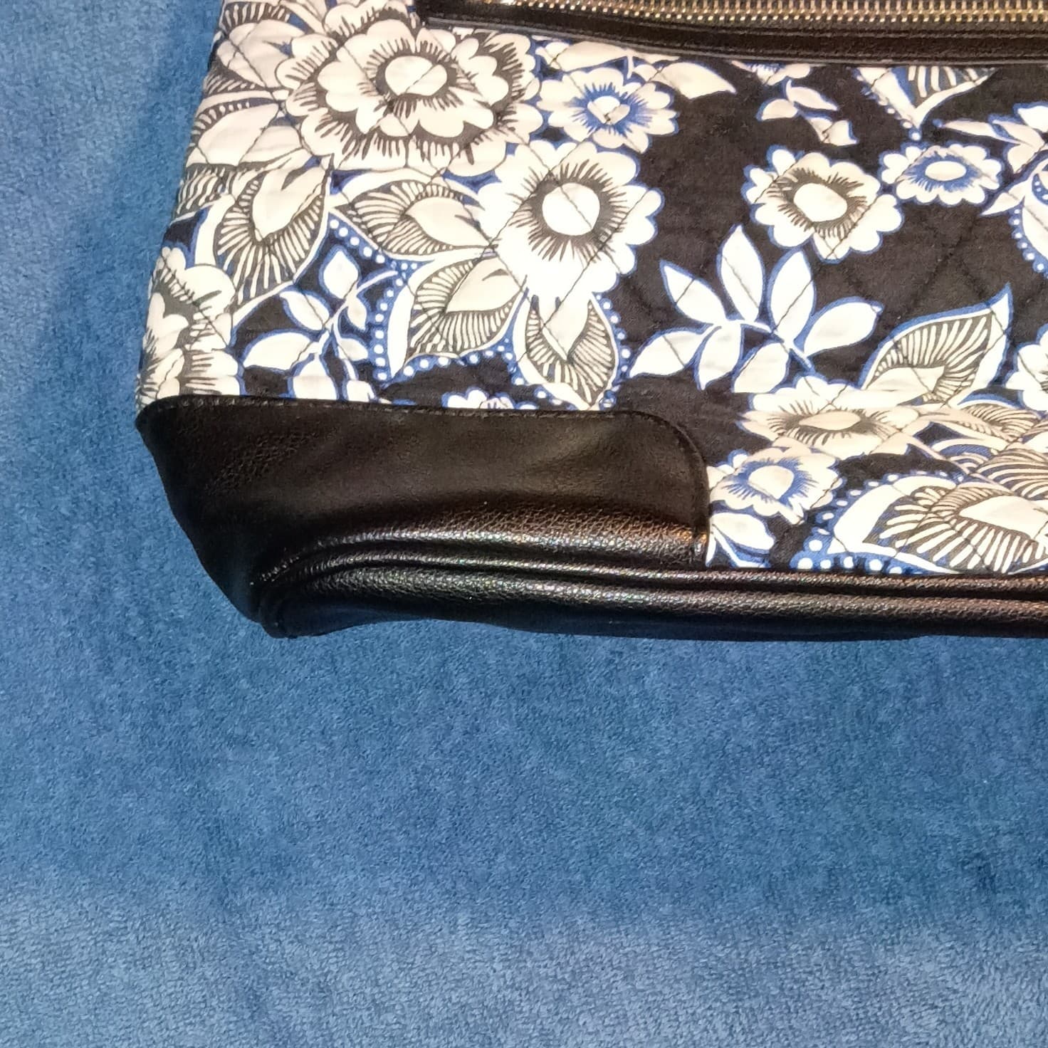 Vera Bradley Floral Satchel Top Handle Zip Closure Pockets Black Blue White - Thumbnail 6