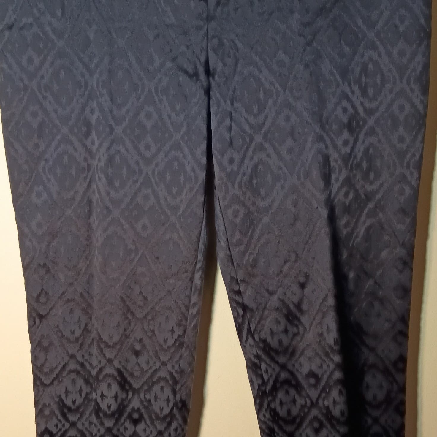 Chico's Black Jacquard Geometric Slim Skinny Ankle Pants Zip Pockets Sz 1 - Thumbnail 4