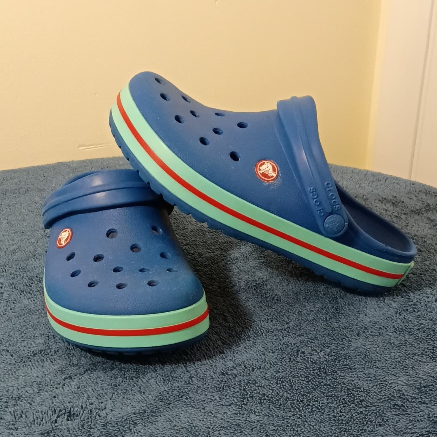 Crocs Classic Clog Sandal Slip-On w/ Adjustable Strap Blue/Green/Red Men 5