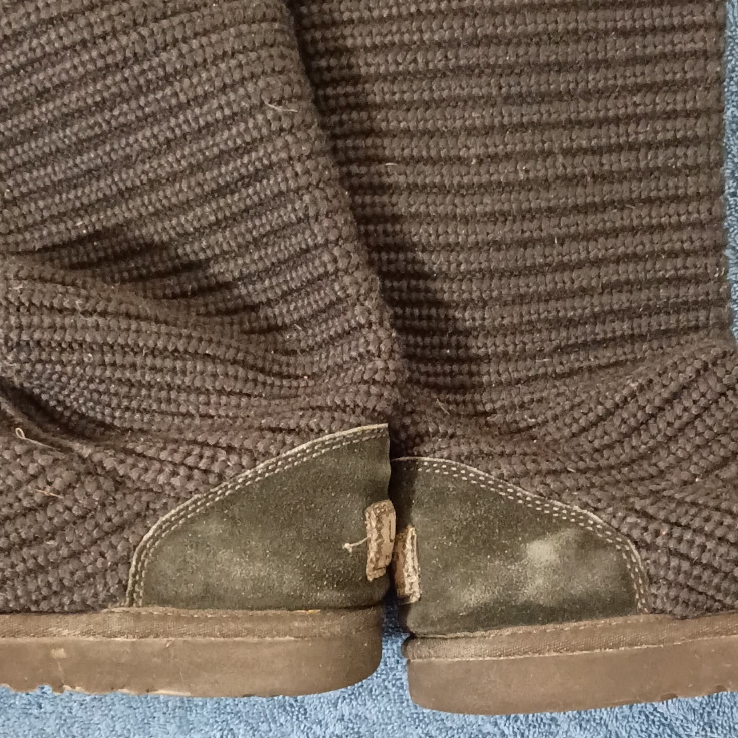 UGG Black Suede Knit Knee High Boots Button Closure Round Toe Rubber Sole - Thumbnail 9