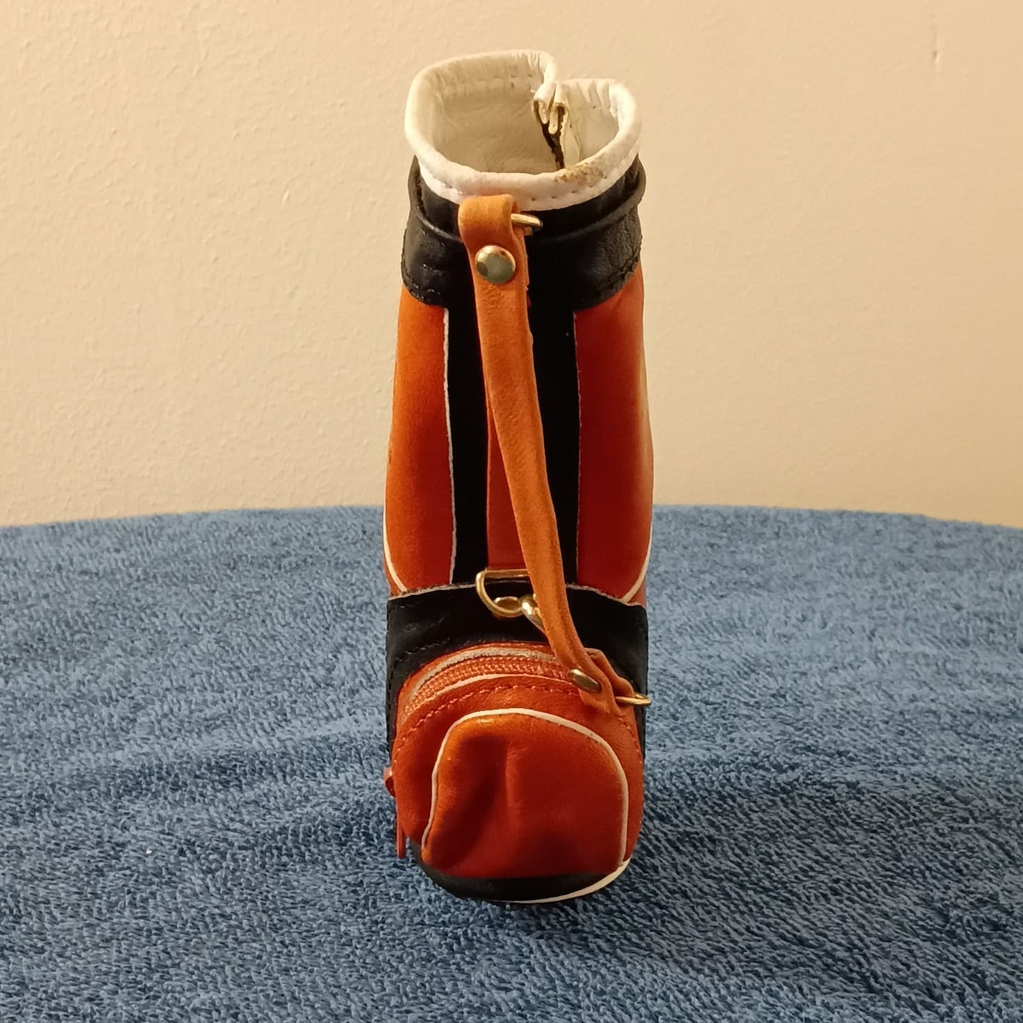 Mini Golf Bag Keychain Orange/Black/White Zippered 7in "Bahamas" - Thumbnail 4