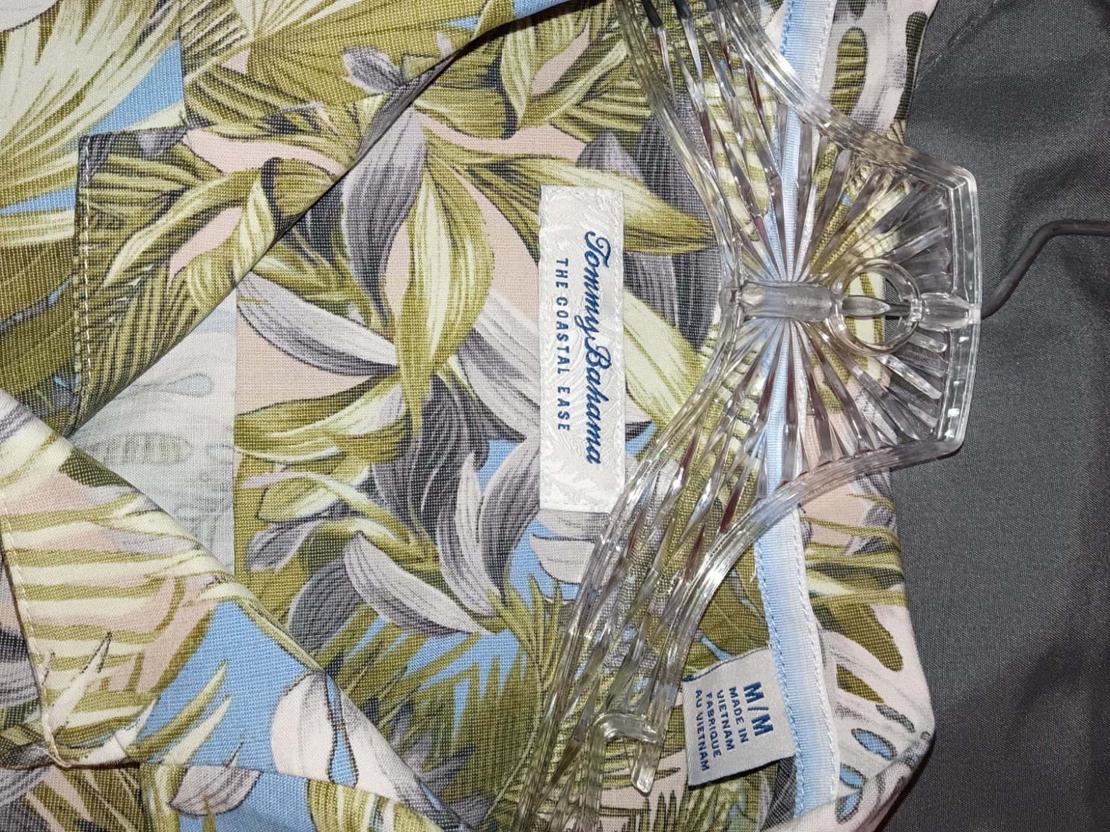 Tommy Bahama Coastal Ease Mens M Short Sleeve Button-Up Woven Cotton Hawaiian - Thumbnail 2
