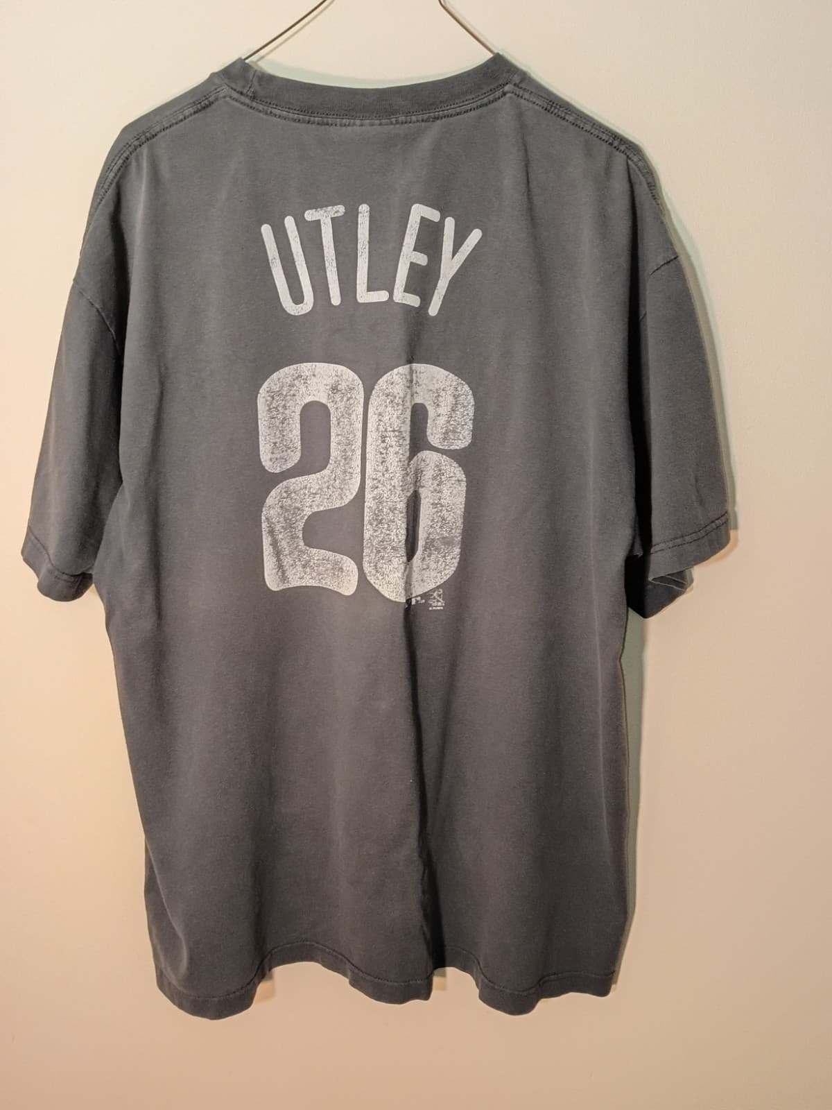 Majestic Philadelphia Phillies Chase Utley #26 MLB Gray T-Shirt - Thumbnail 7